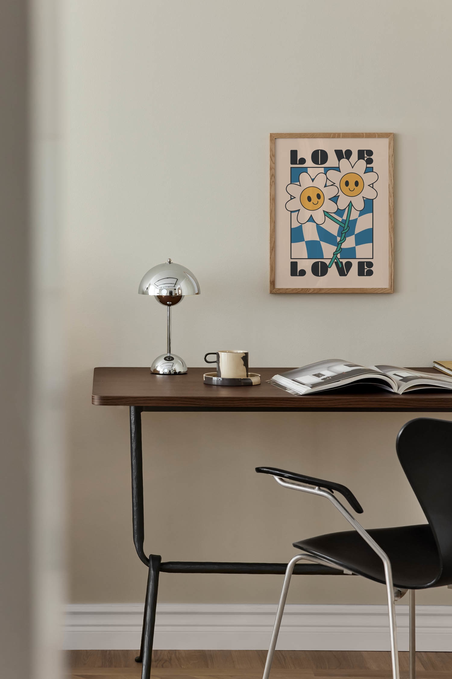 Flower Love Poster - Beige/blue/black/yellow