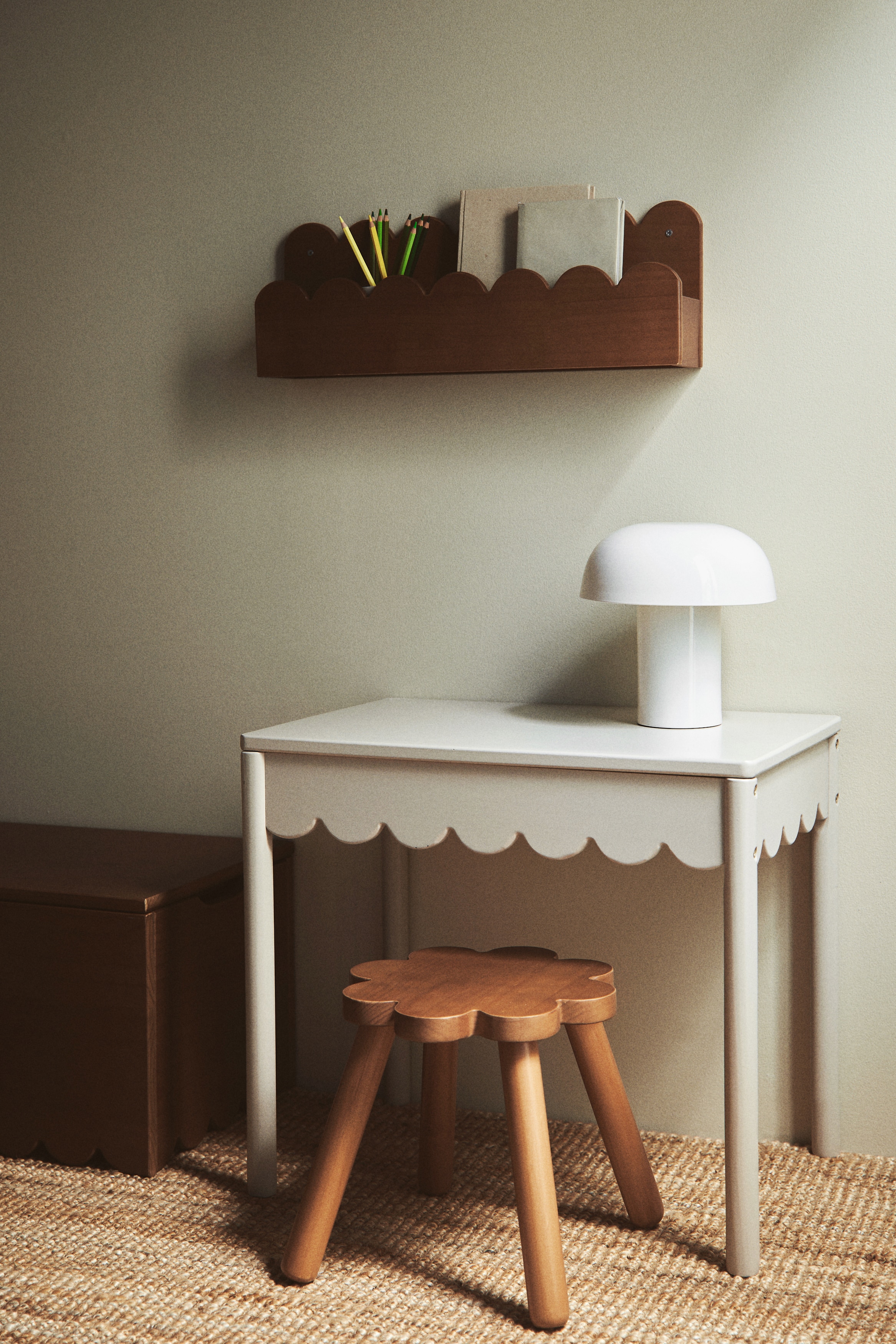 Houten wandplankje - Bruin