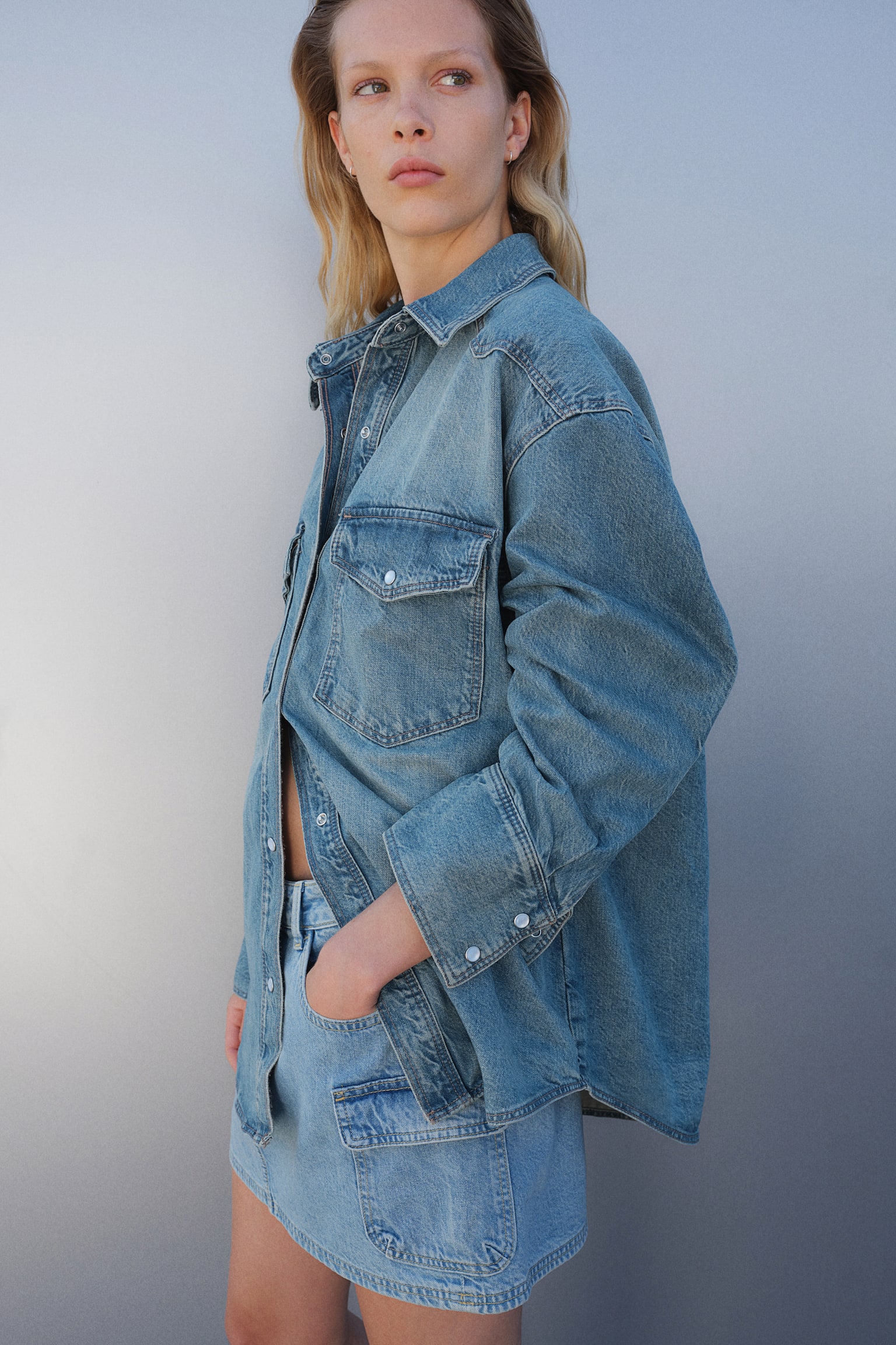 Oversized denim shirt - Light denim blue - 7