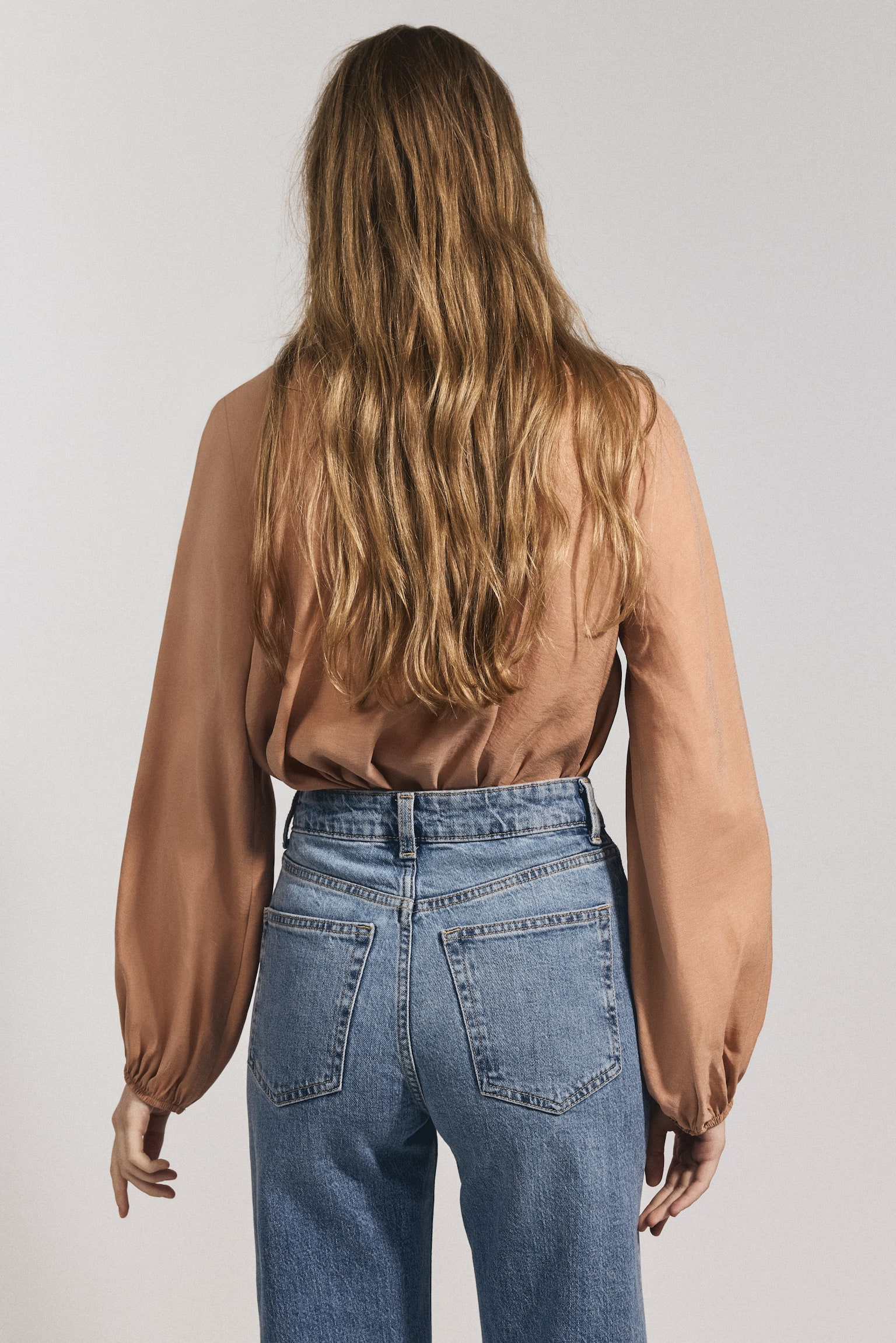 Yakası Bağcıklı Bluz - Bej/Koyu haki/Koyu kahverengi - 5