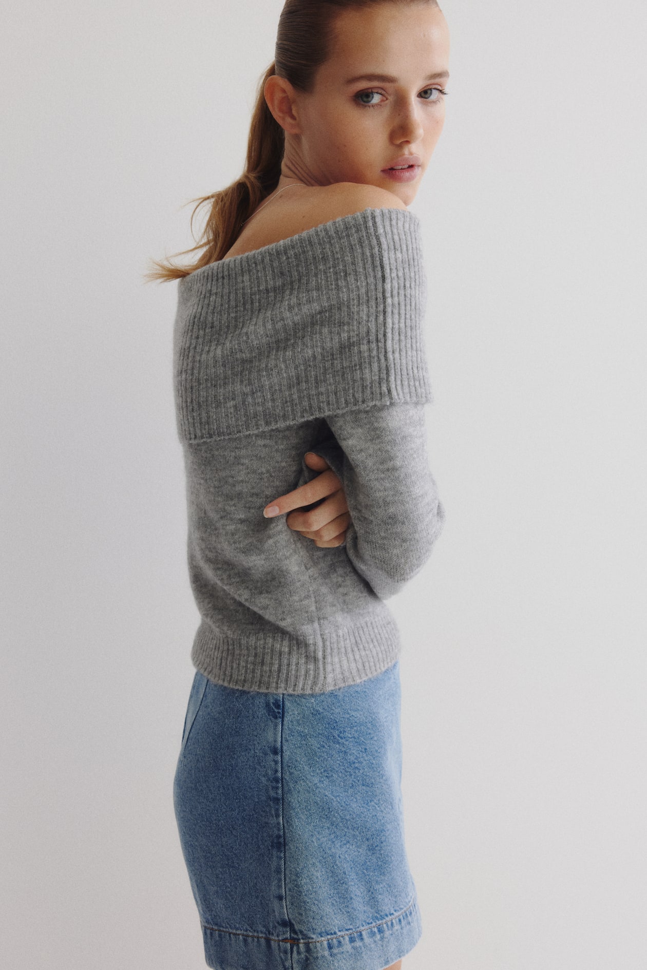 Off-the-Shoulder Sweater - Dark gray melange - Ladies | H&M US