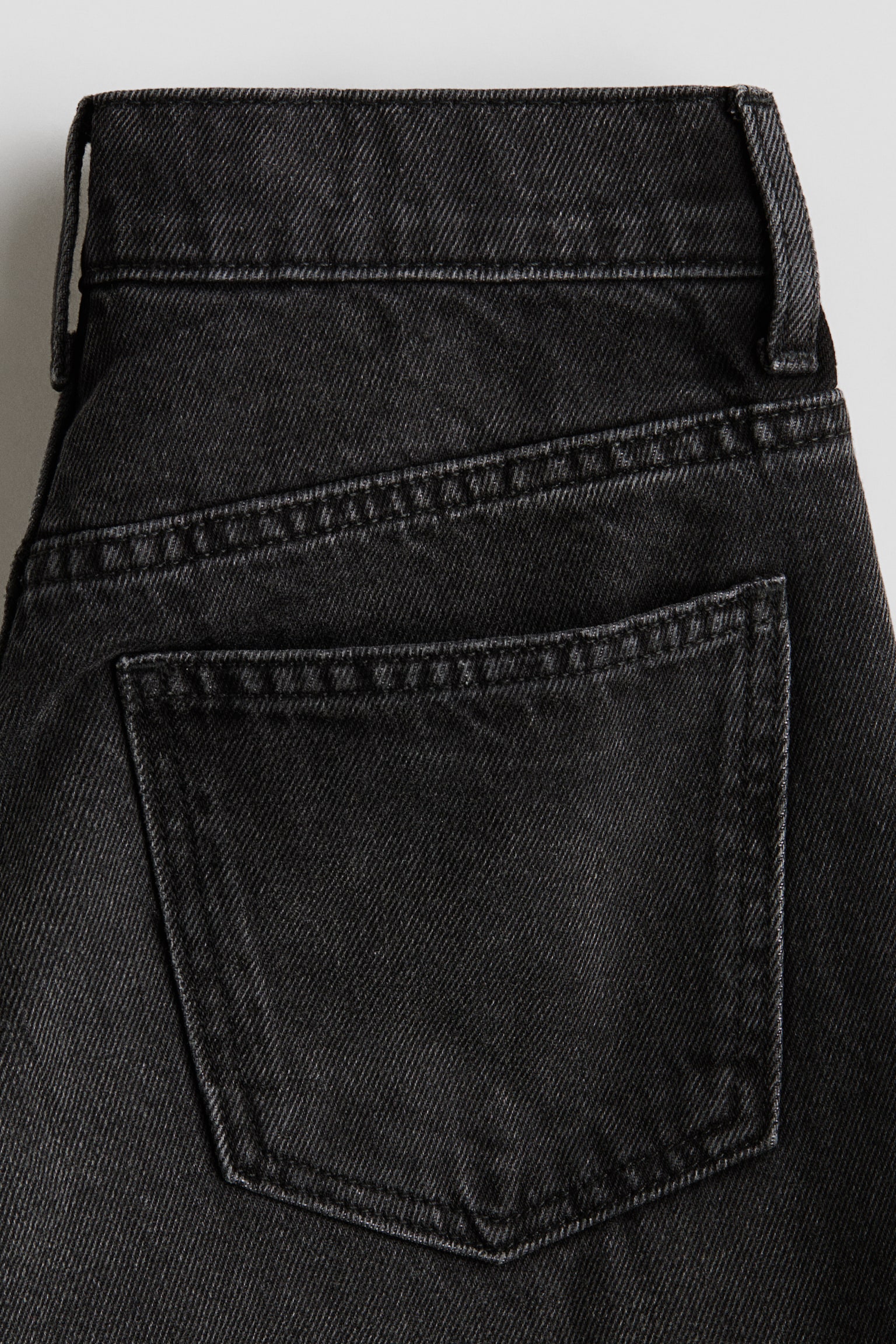 Детские джинсы H&M Loose-Fit Tapered, цвет: Чёрный — фото 2