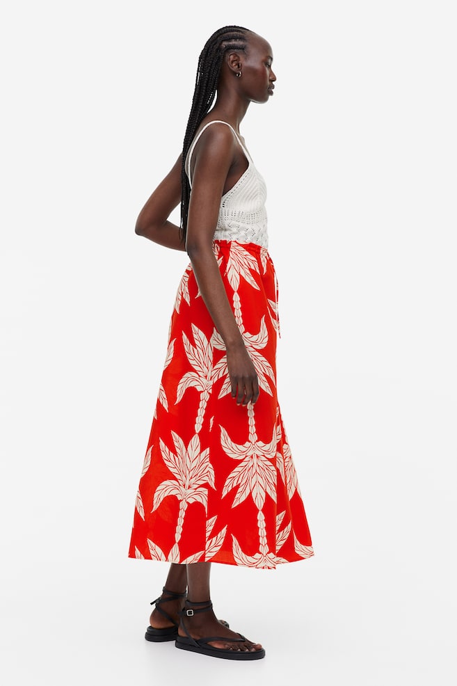 Flared skirt - Red/Palm trees/Black/Patterned/Bright blue/Patterned - 3