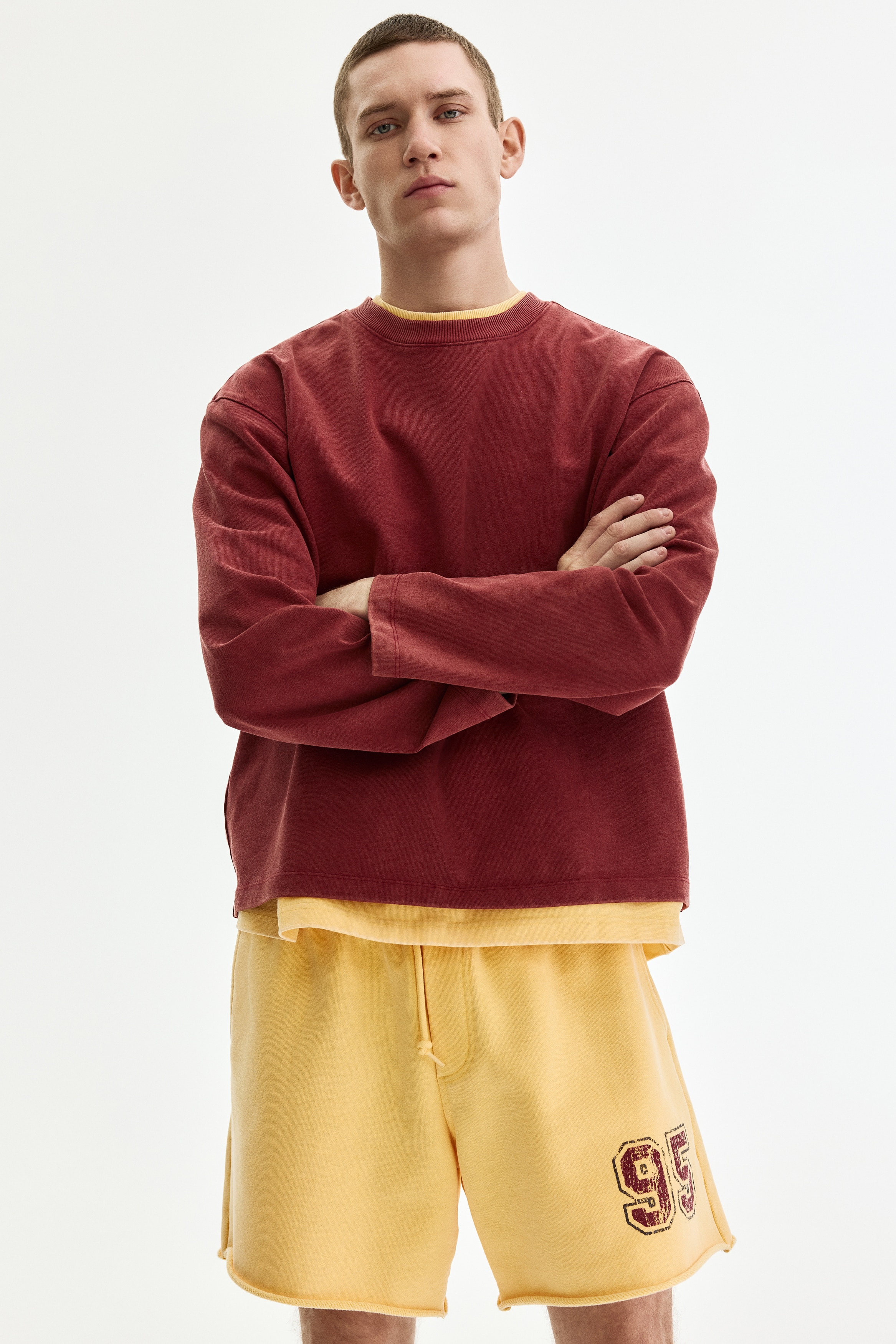 Loose-Fit Long-Sleeved Shirt - Red/Cream/Black/Light blue