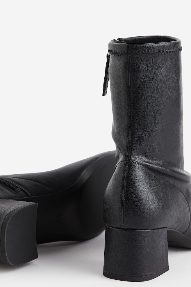 Ankle-high sock boots - Black/Burgundy - 4