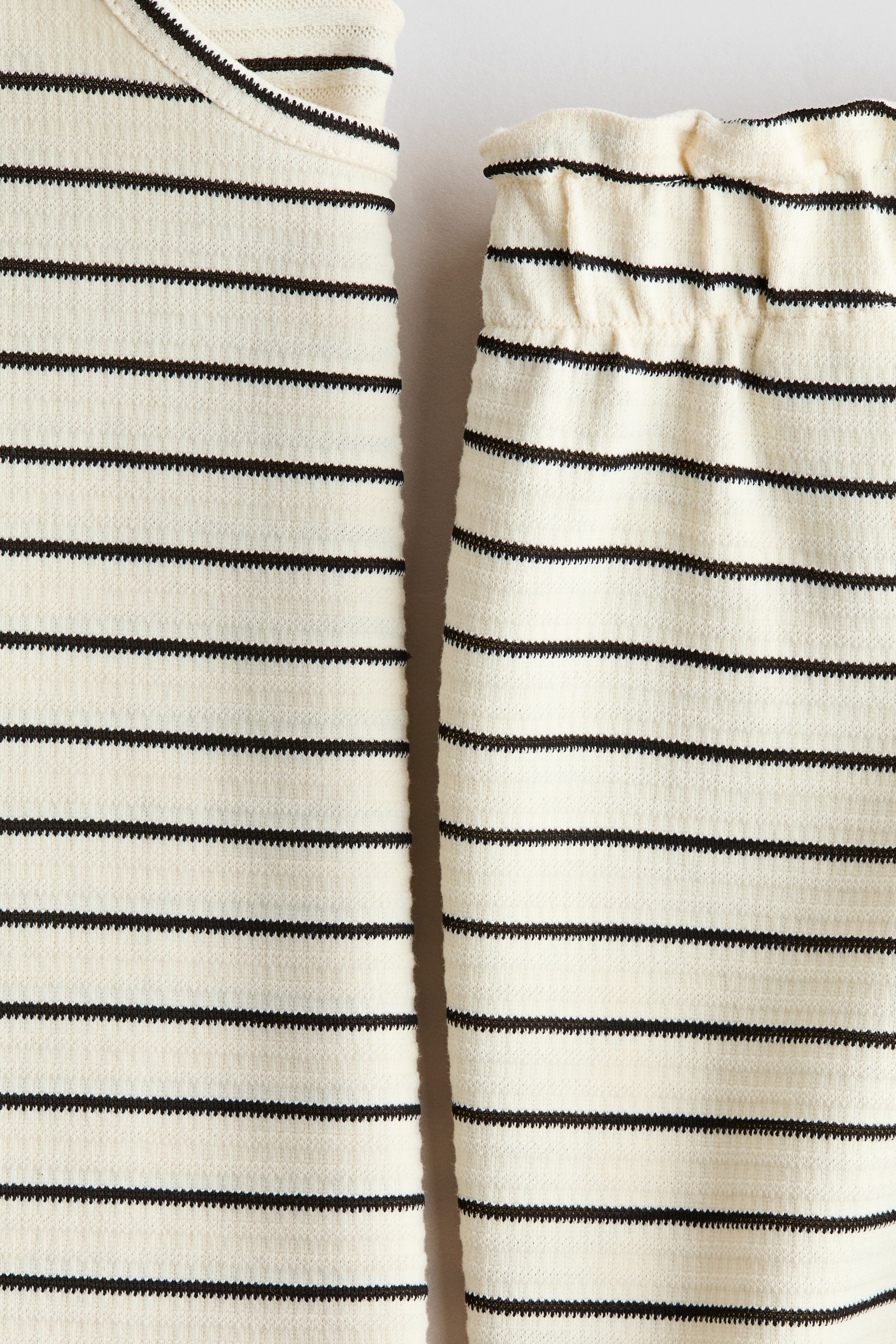 2-Piece Textured Jersey Set