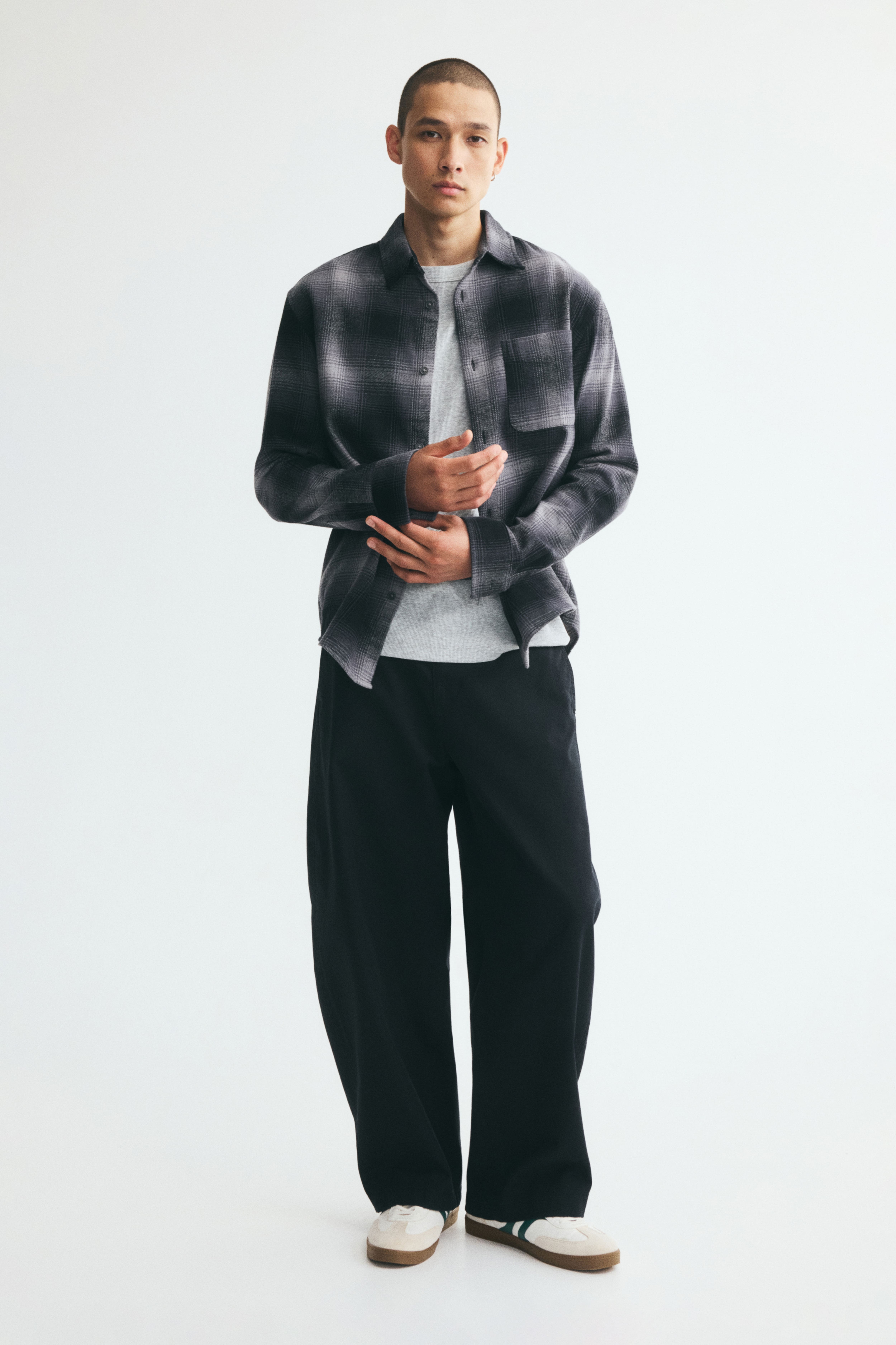 Loose-Fit Flannel Shirt