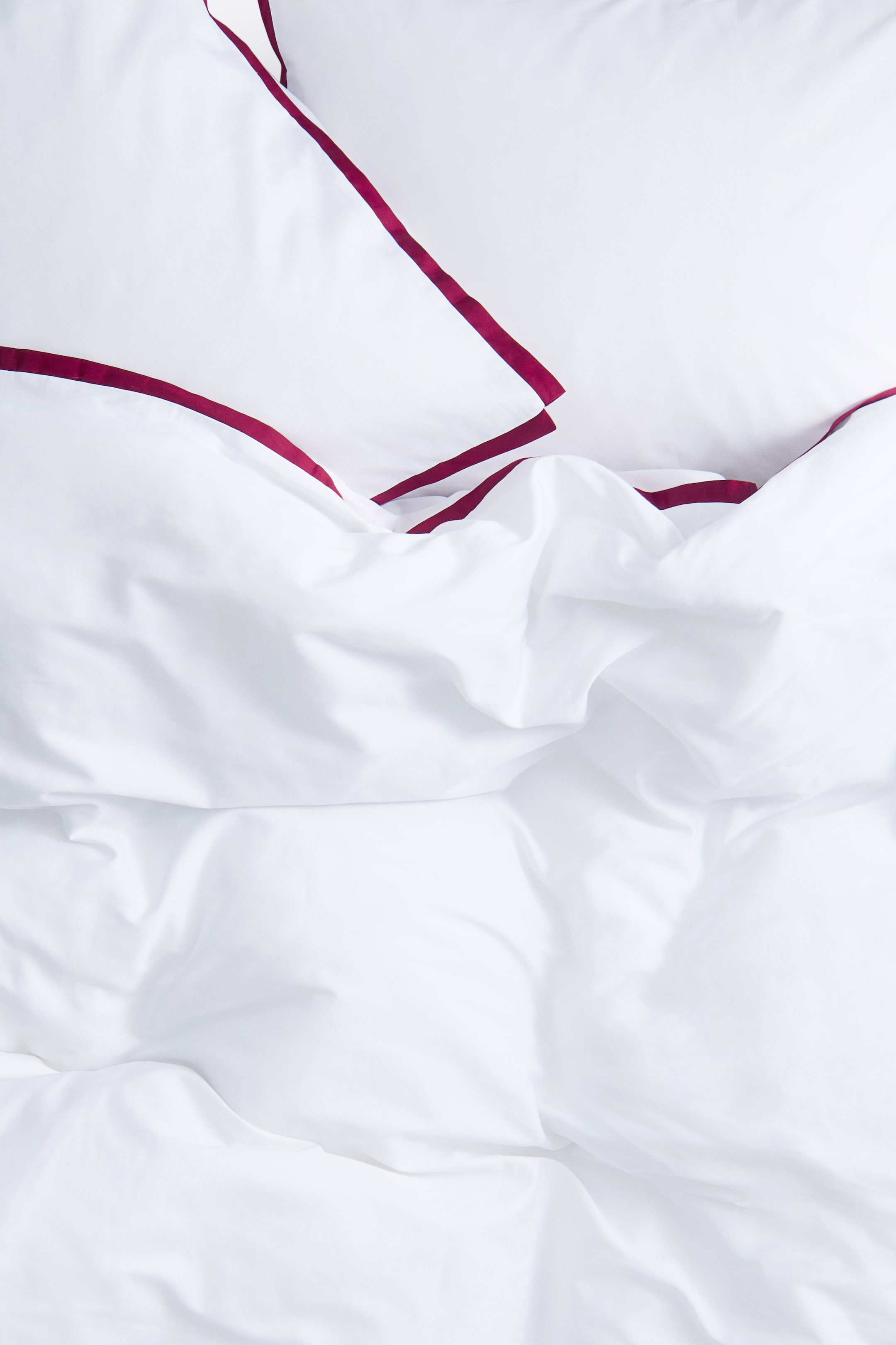 Ensemble de couette très grand lit en satinette