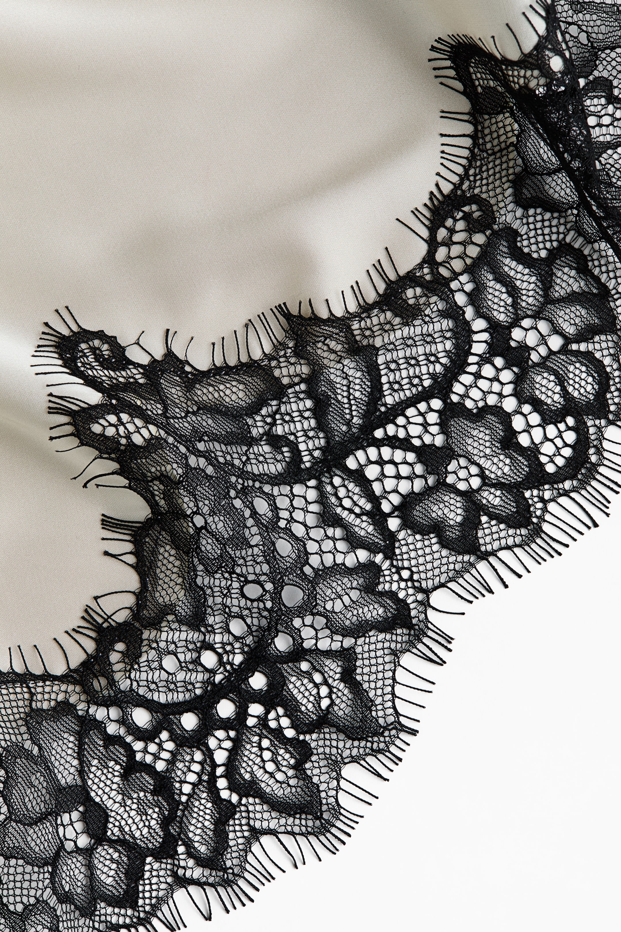 Lace-Trimmed Triangle Scarf