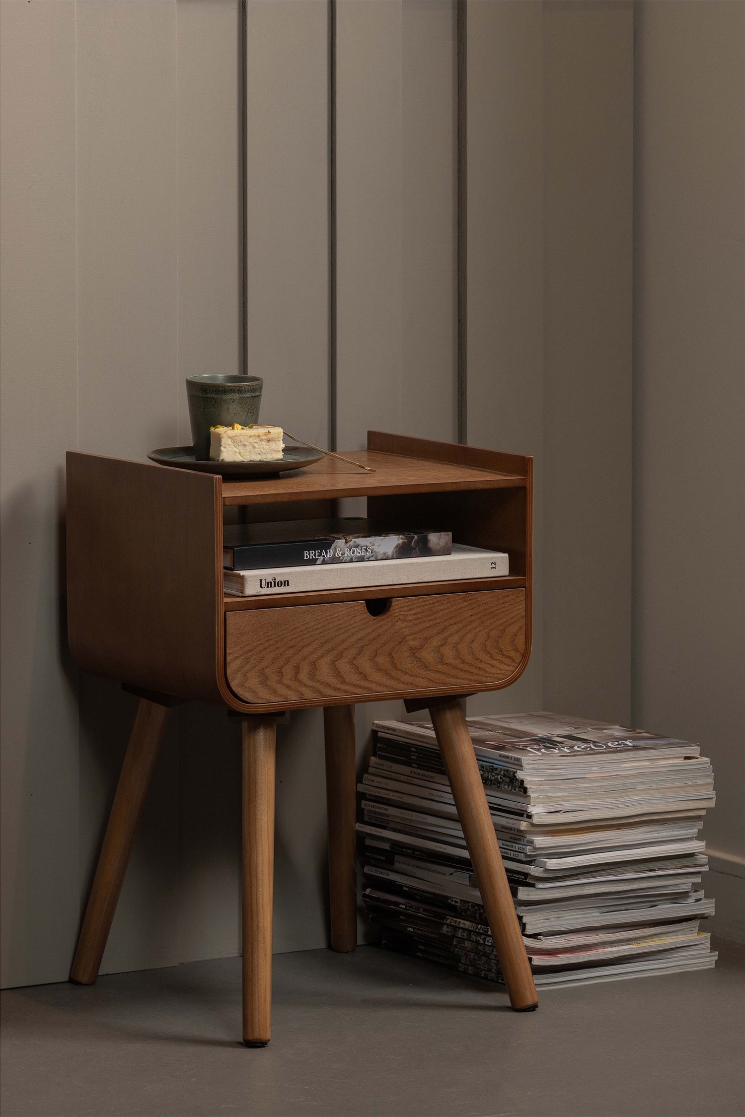 Nils Nightstand/side Table - Natural
