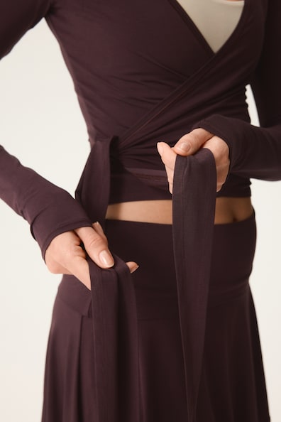 Sports wrap top in modal