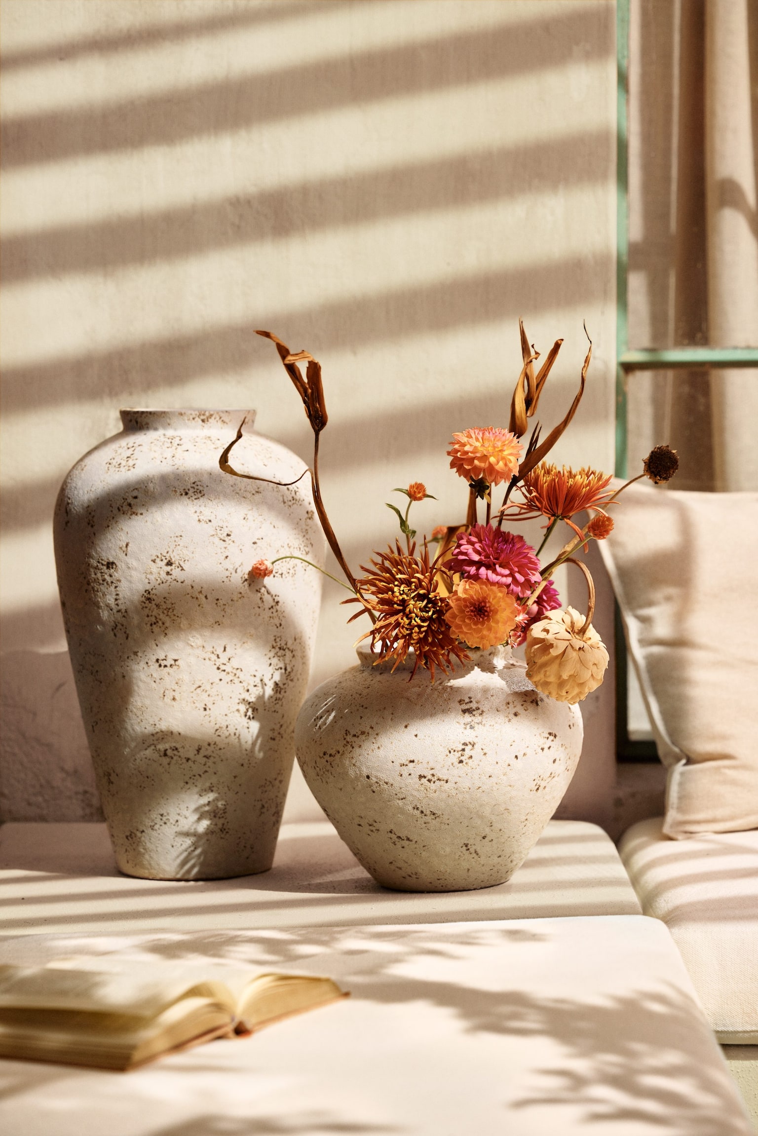 Terracotta vase - Light beige/Speckled/Cream - 5