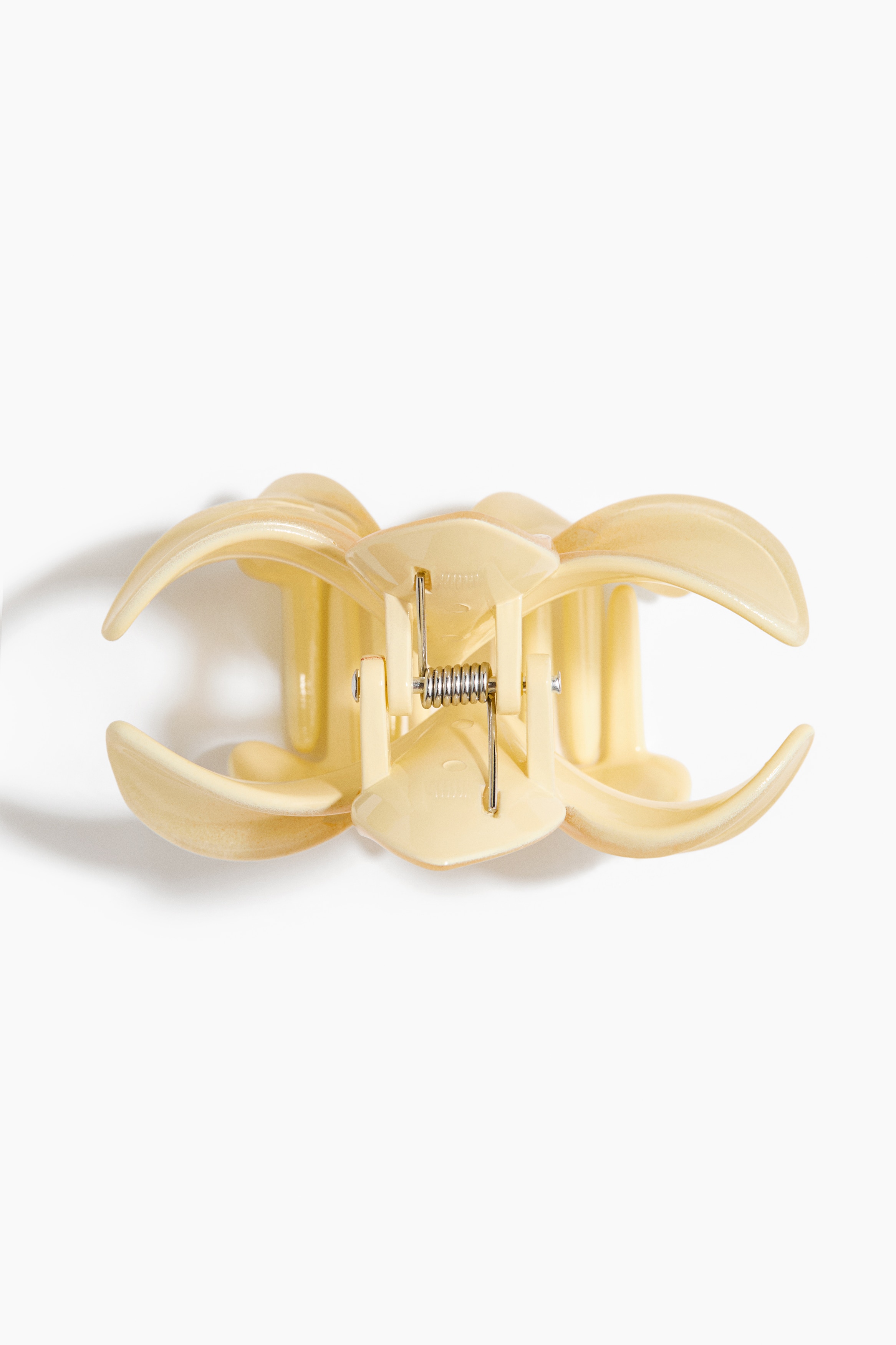 Flower-shaped hair claw