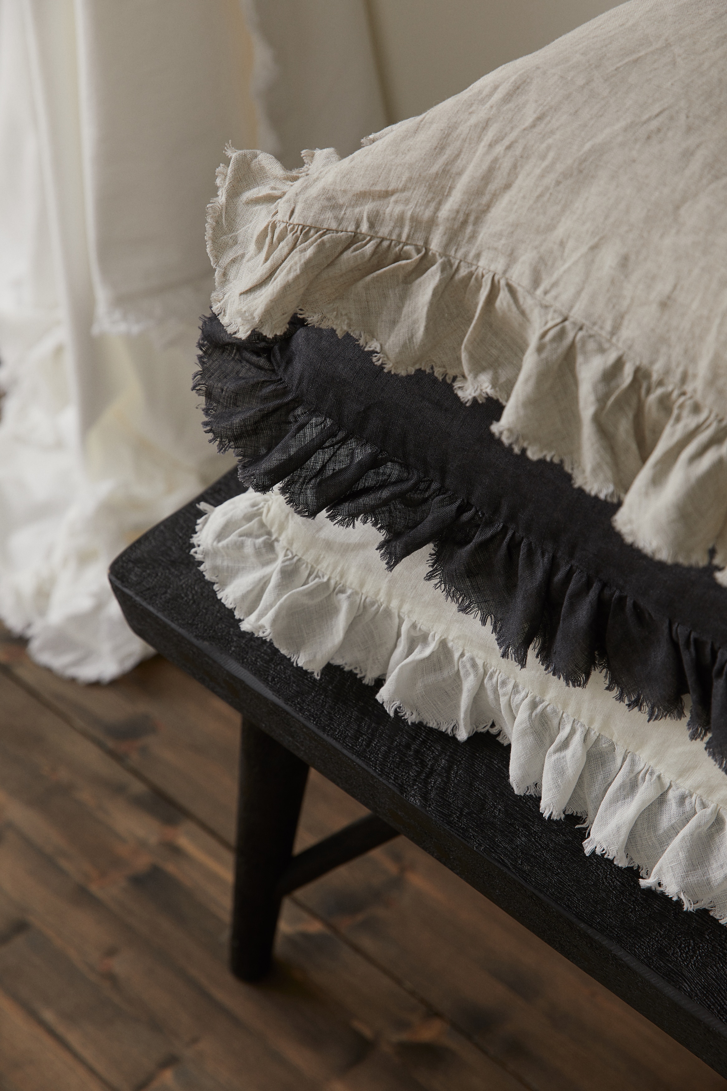 Pellavainen tyynynpäällinen - Antrasiitinharmaa