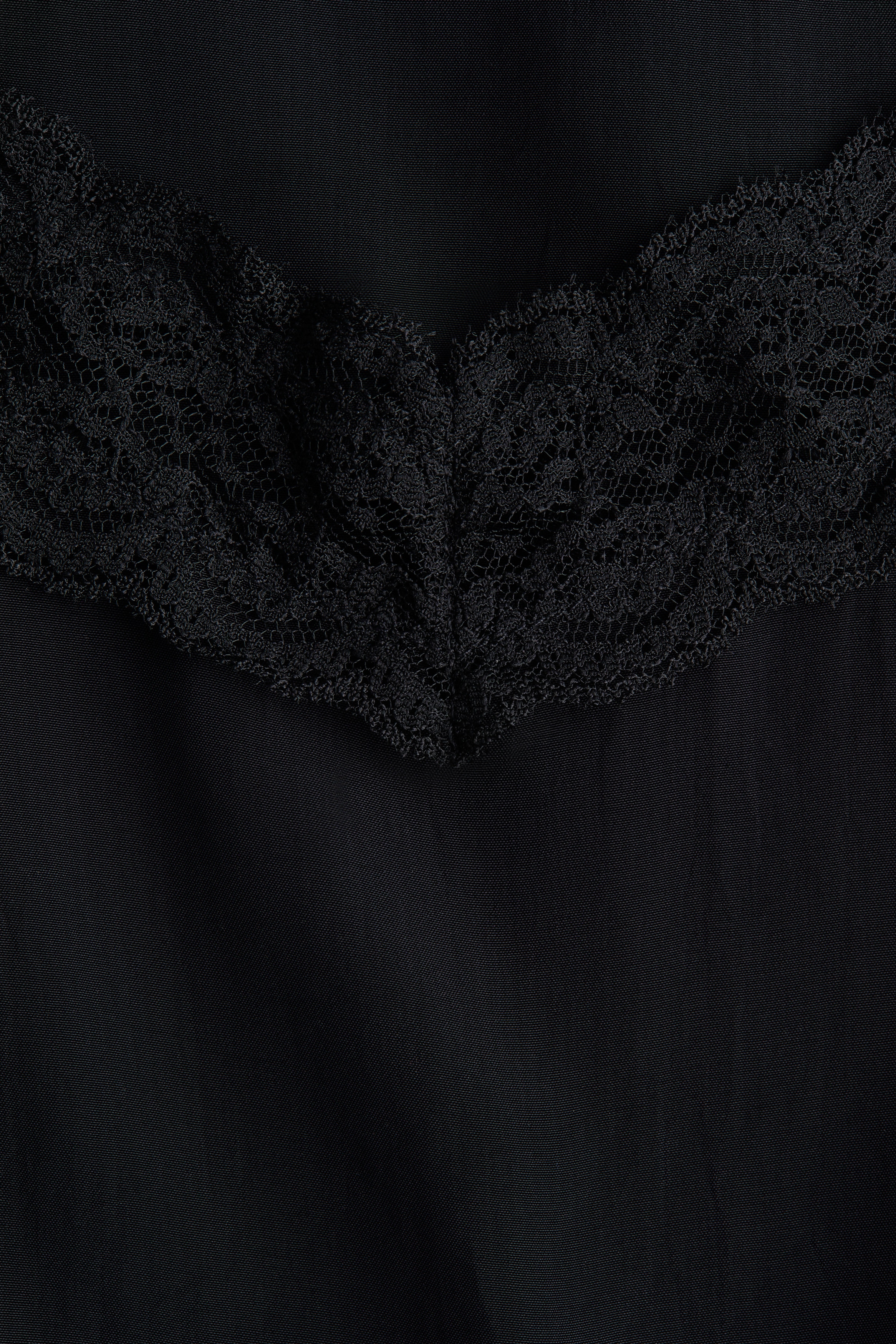Lace-detail blouse