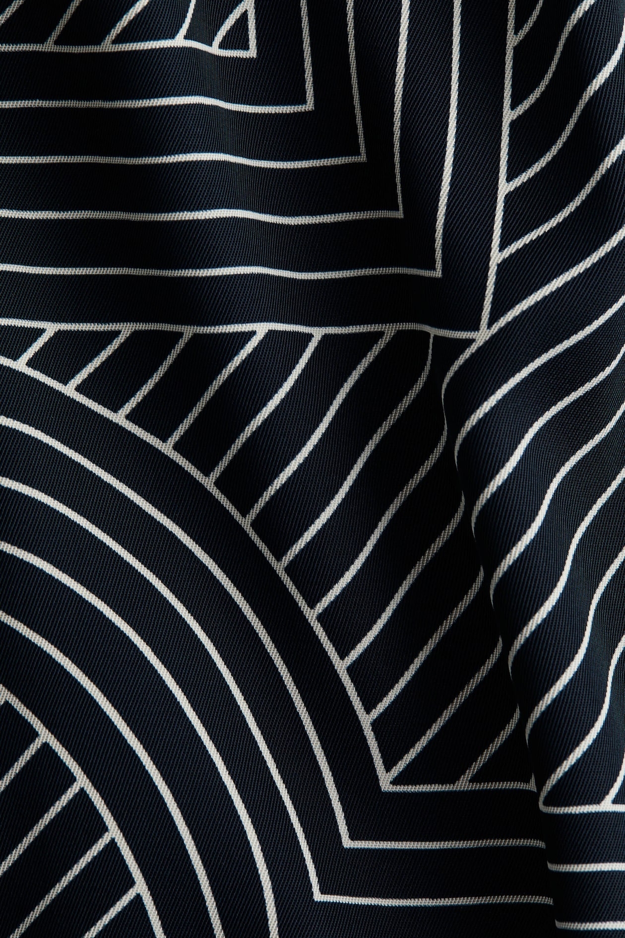 Shirt - image 4