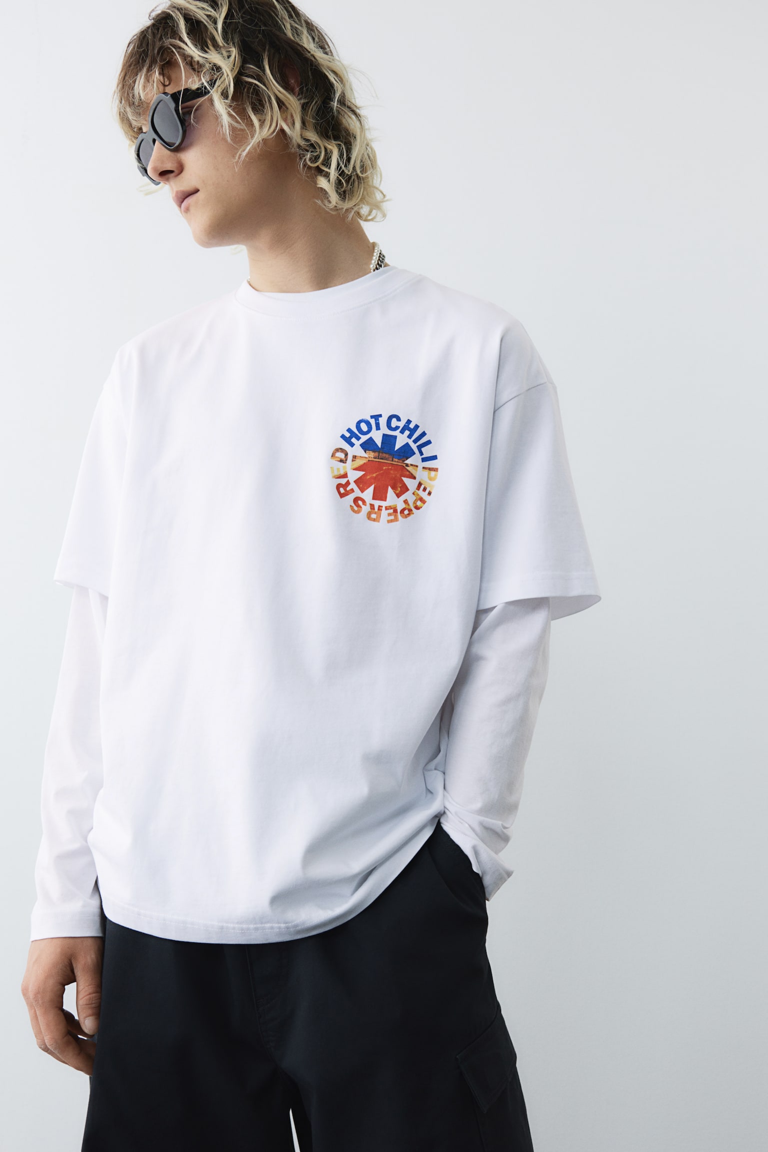 Loose Fit T-shirt - White/Red Hot Chili Peppers/White/Jaws/White/Kodak/Black/Gorillaz/White/Bob Marley/White/apoh/White/Felix the Cat/White/Kodak/White/Discovery Channel/White/Snoopy/White/2Pac/White/The Simpsons - 1