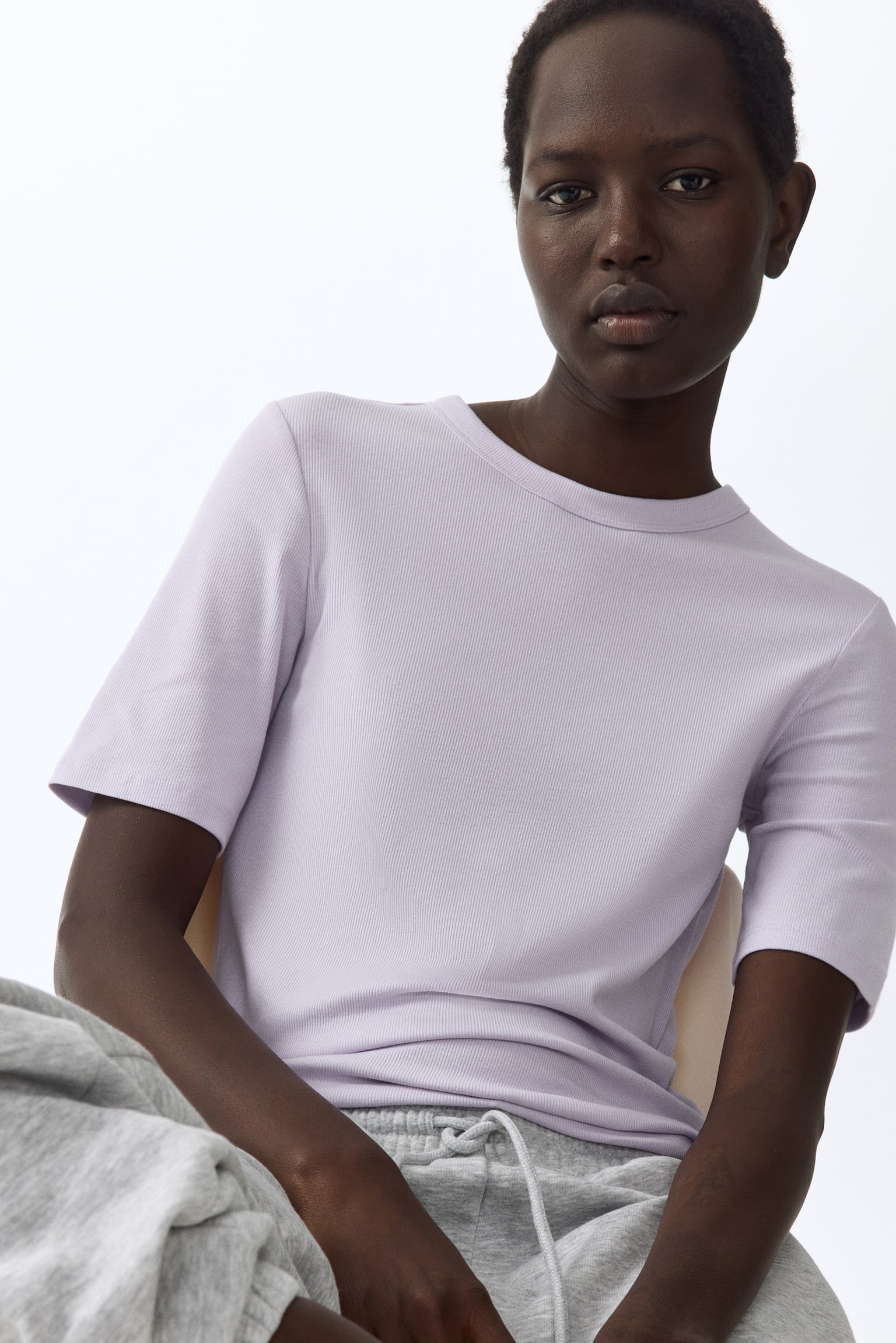 Geribd T-shirt - Lila/Roomwit/Zwart/Donkerbruin/Grijs gemêleerd/Felrood/Donker kakigroen - 2