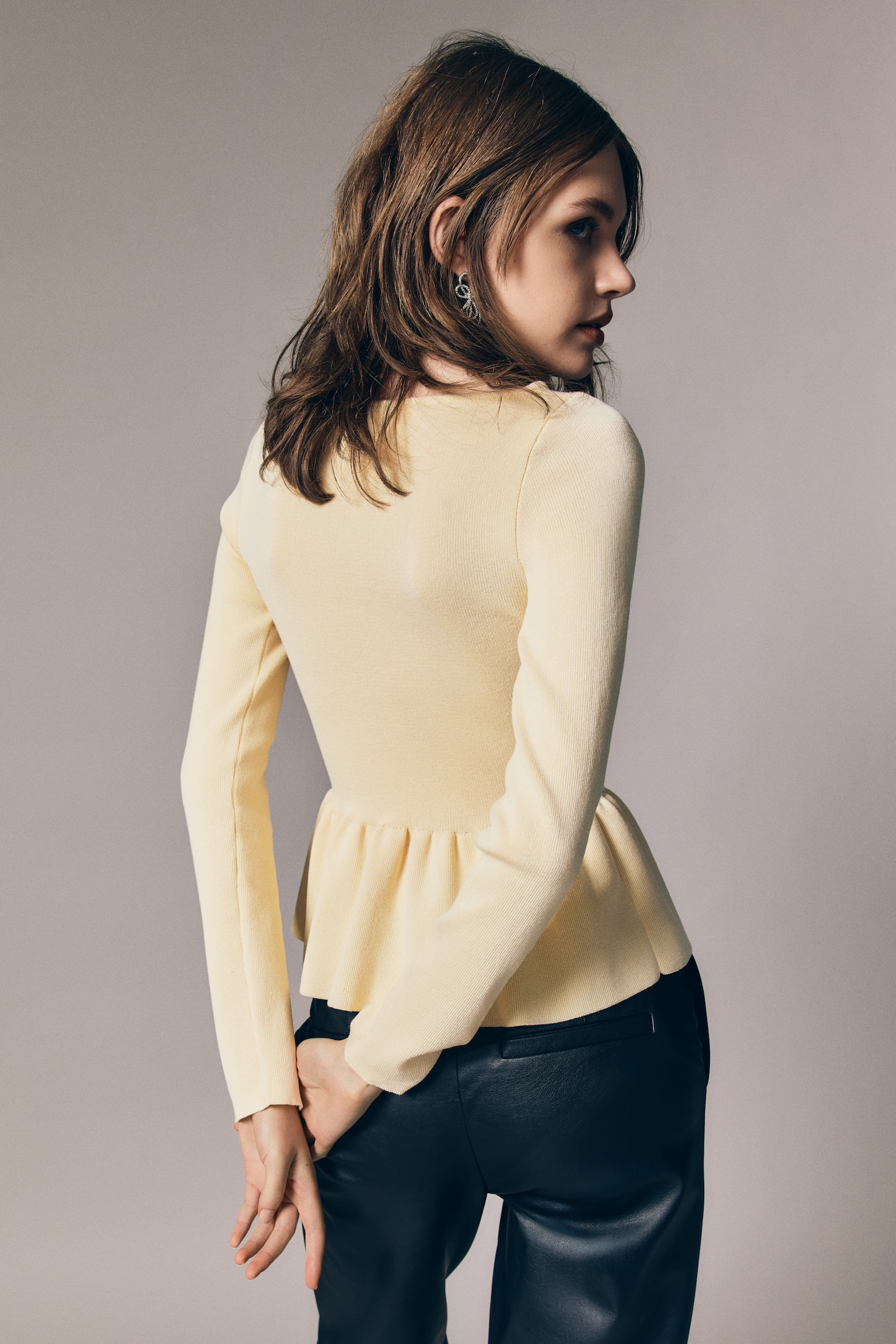 Knitted peplum top - Light yellow/Cream/Light blue/Plum red/Black - 4