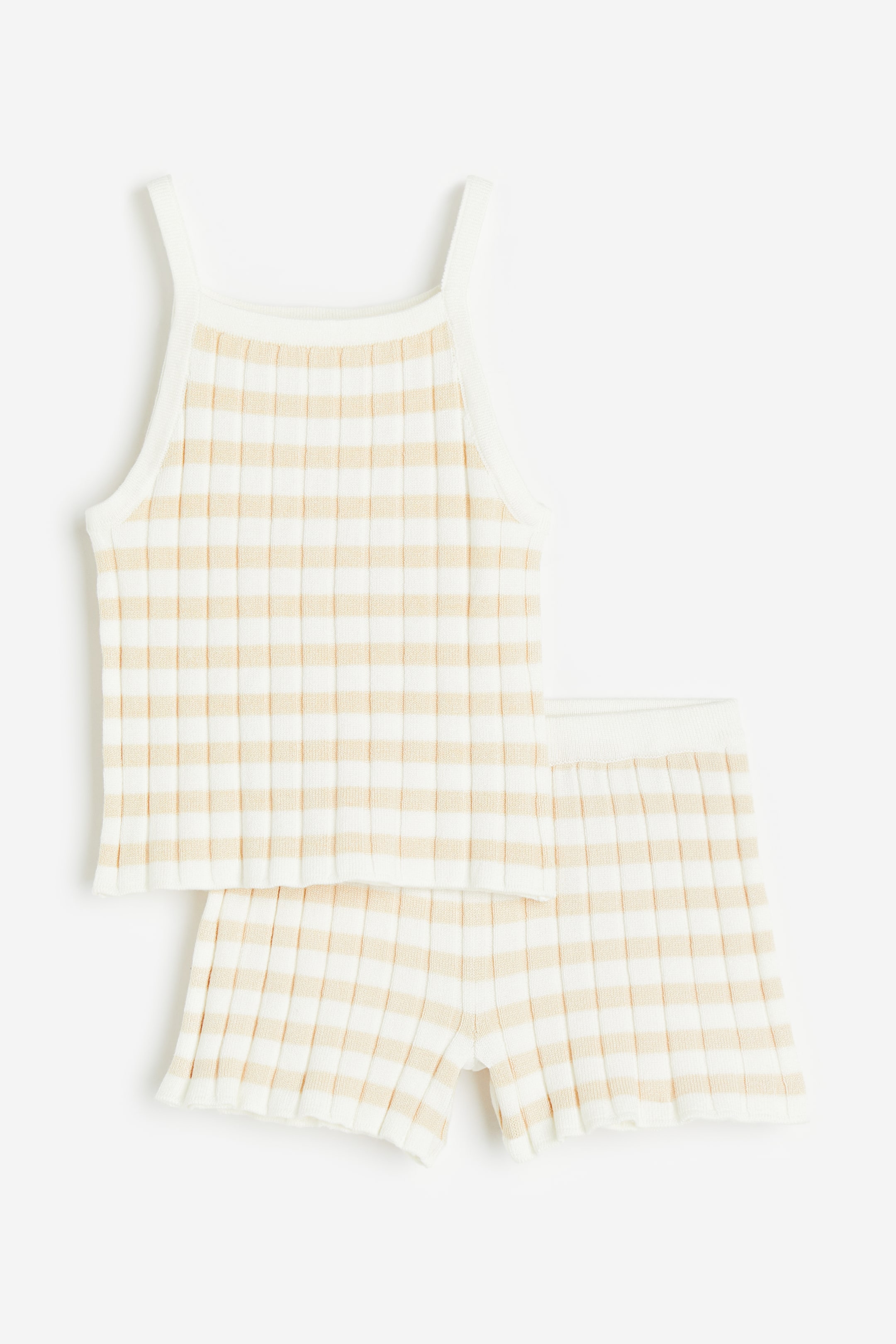 2-piece Set with Tank Top and Shorts