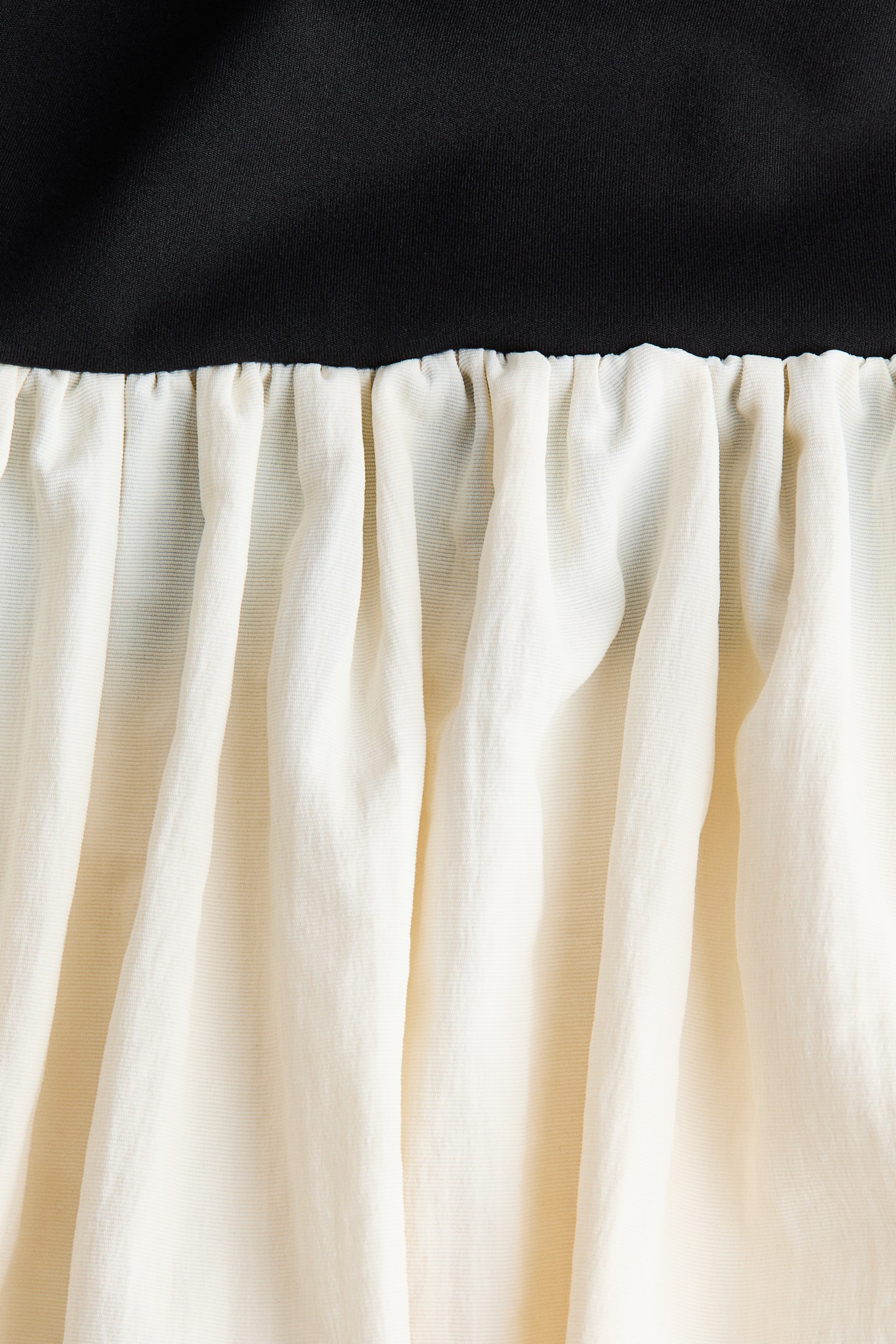 Robe épaules nues - Noir/crème - 4