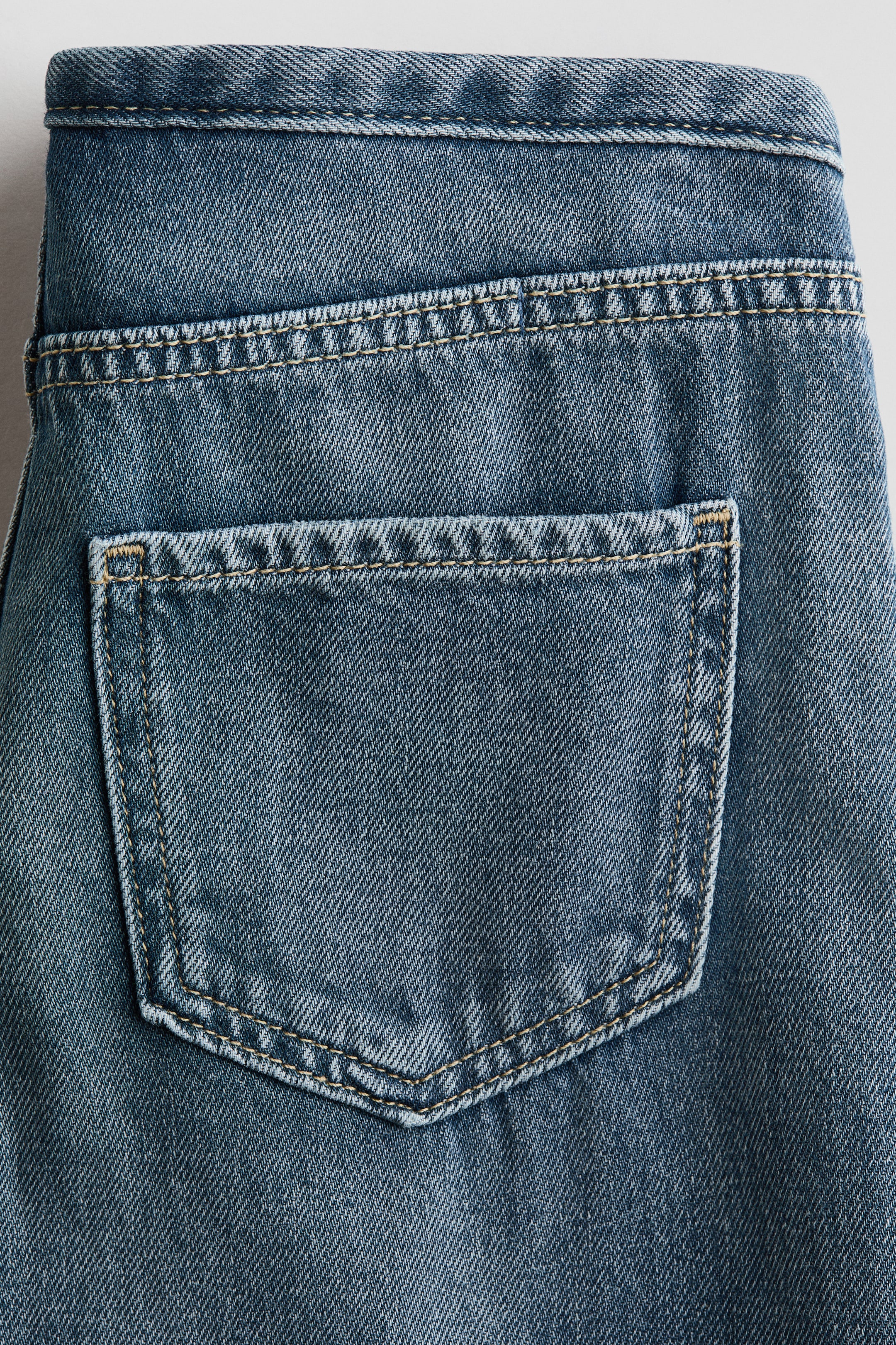 Super-Wide-Leg Low Jeans