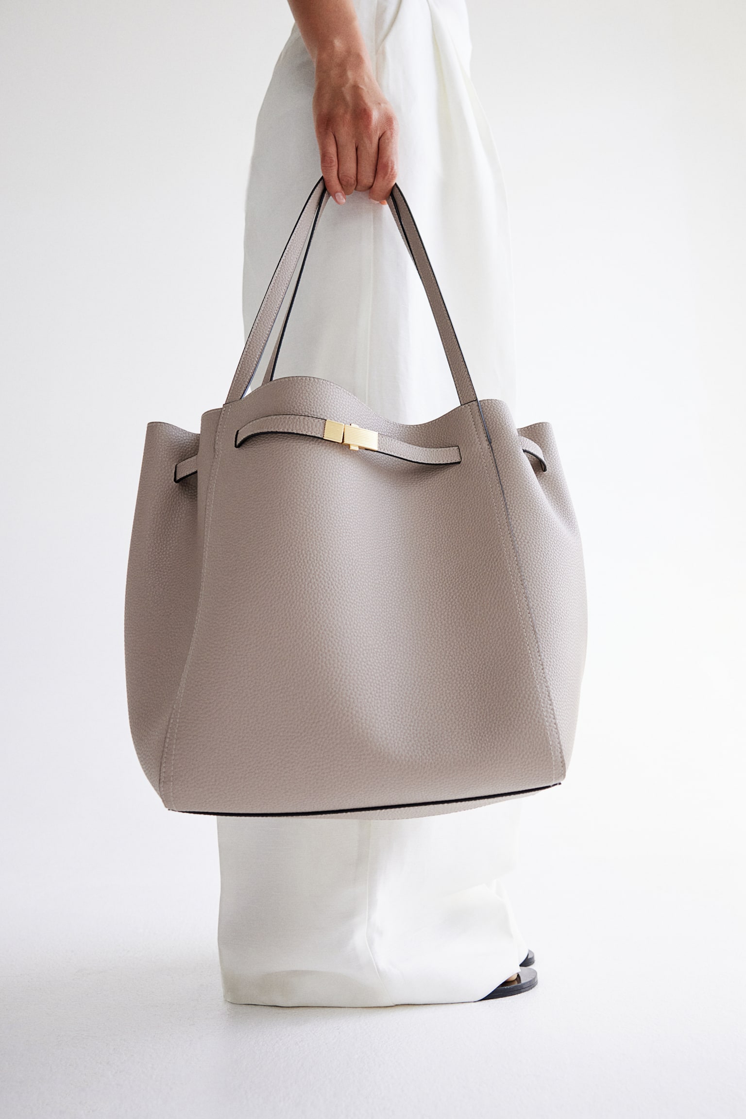 Strap-detail shopper - Greige - 1