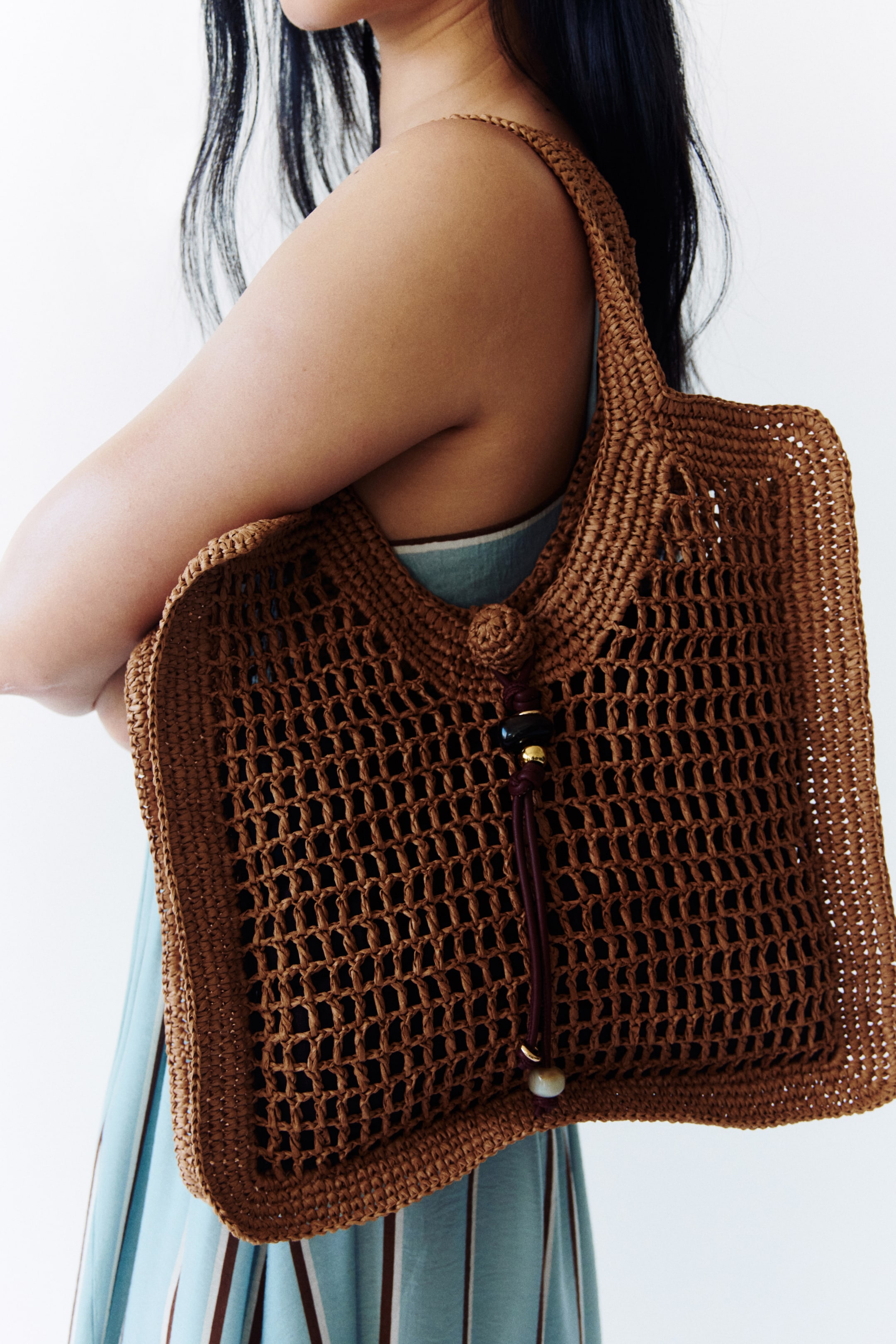 View larger image: Straw tote bag - Dark beige - Ladies | H&M 1