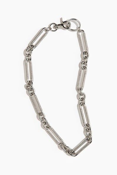 Metal keychain