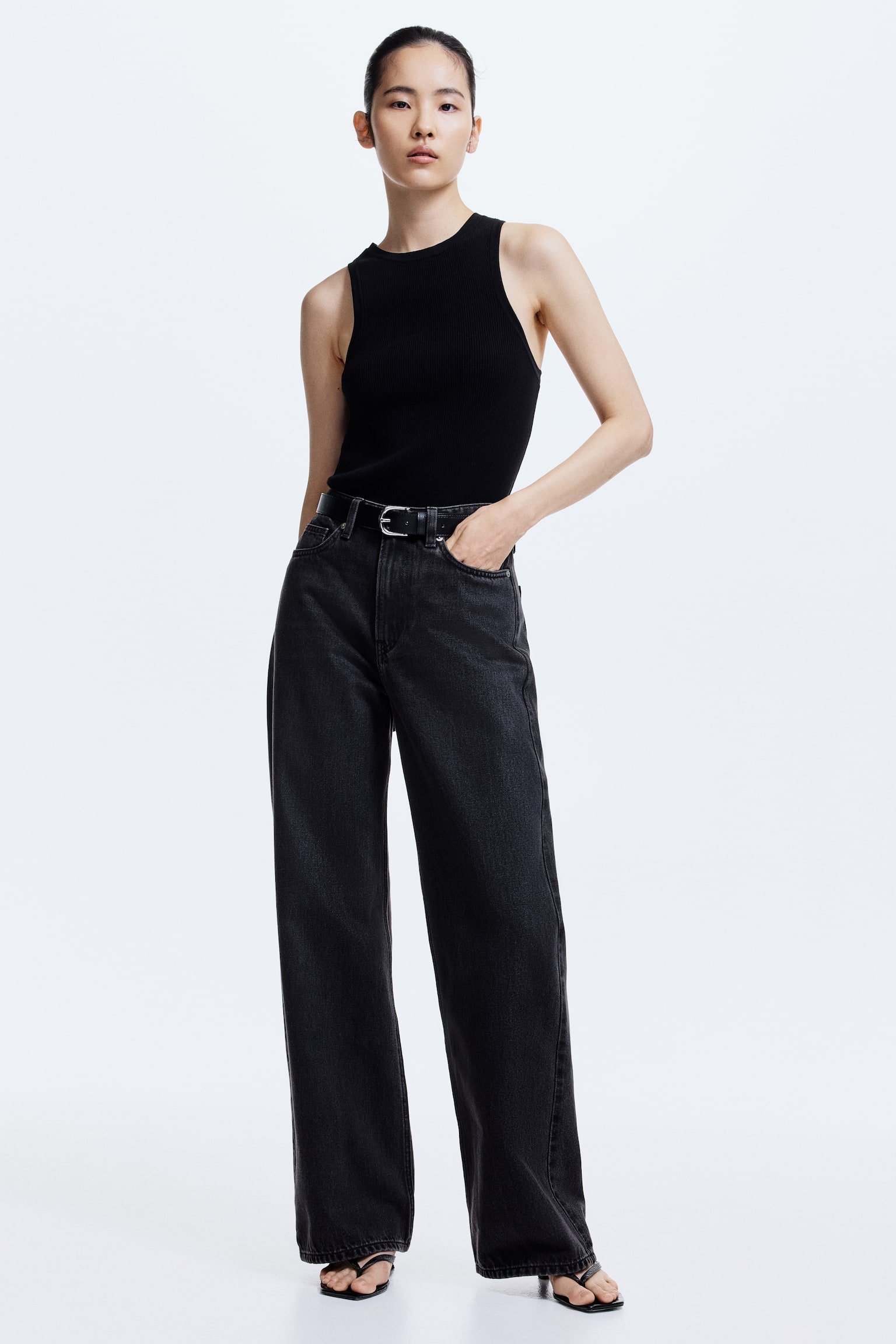 Wide High Jeans - Ausgewaschenes Schwarz/Schwarz/Denimgrau/Denimblau/Dunkles Denimblau/Dunkles Denimblau/Dunkelgrau/Marineblaues Denim/Dunkles Denimblau/Weiß/Denimblau/Helles Denimblau/Helles Denimblau/Helles Denimblau/Grau/Schwarz/Denimblau/Helles Denimblau/Weiß - 4