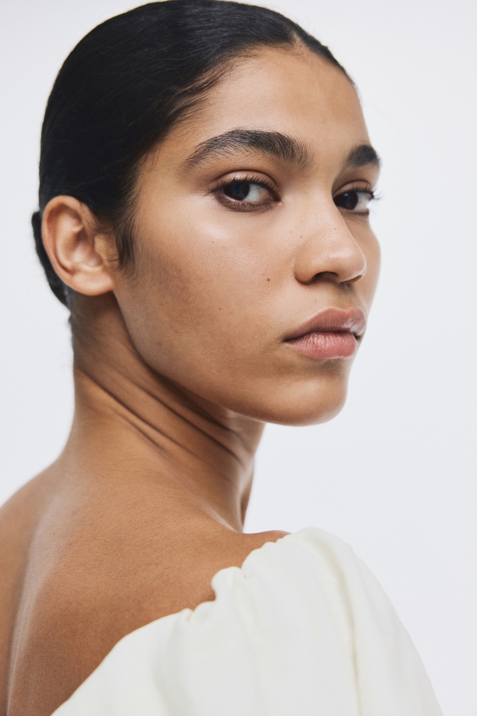 Off-the-shoulder top - Cream - 6