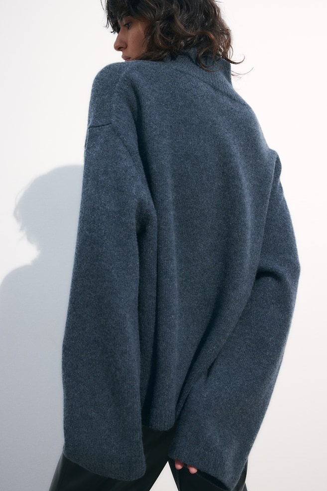 Oversized tröja i kashmirblandning - Mörkgrå/Gråbeige/Mörkbeige - 6