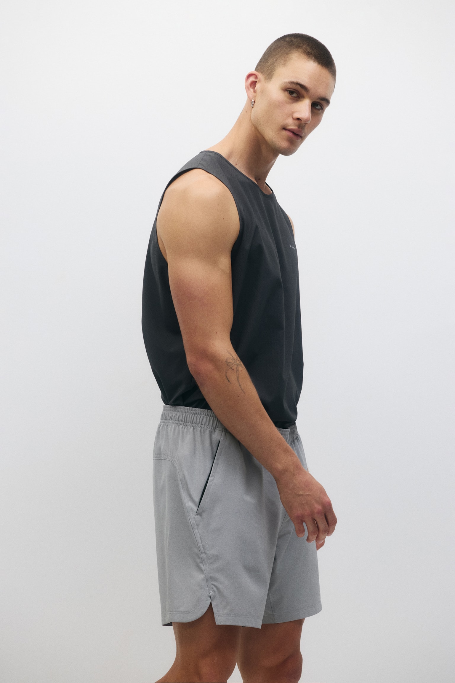 Sports shorts with DryMove™ - Grey/Navy blue/Black/Dark brown - 3