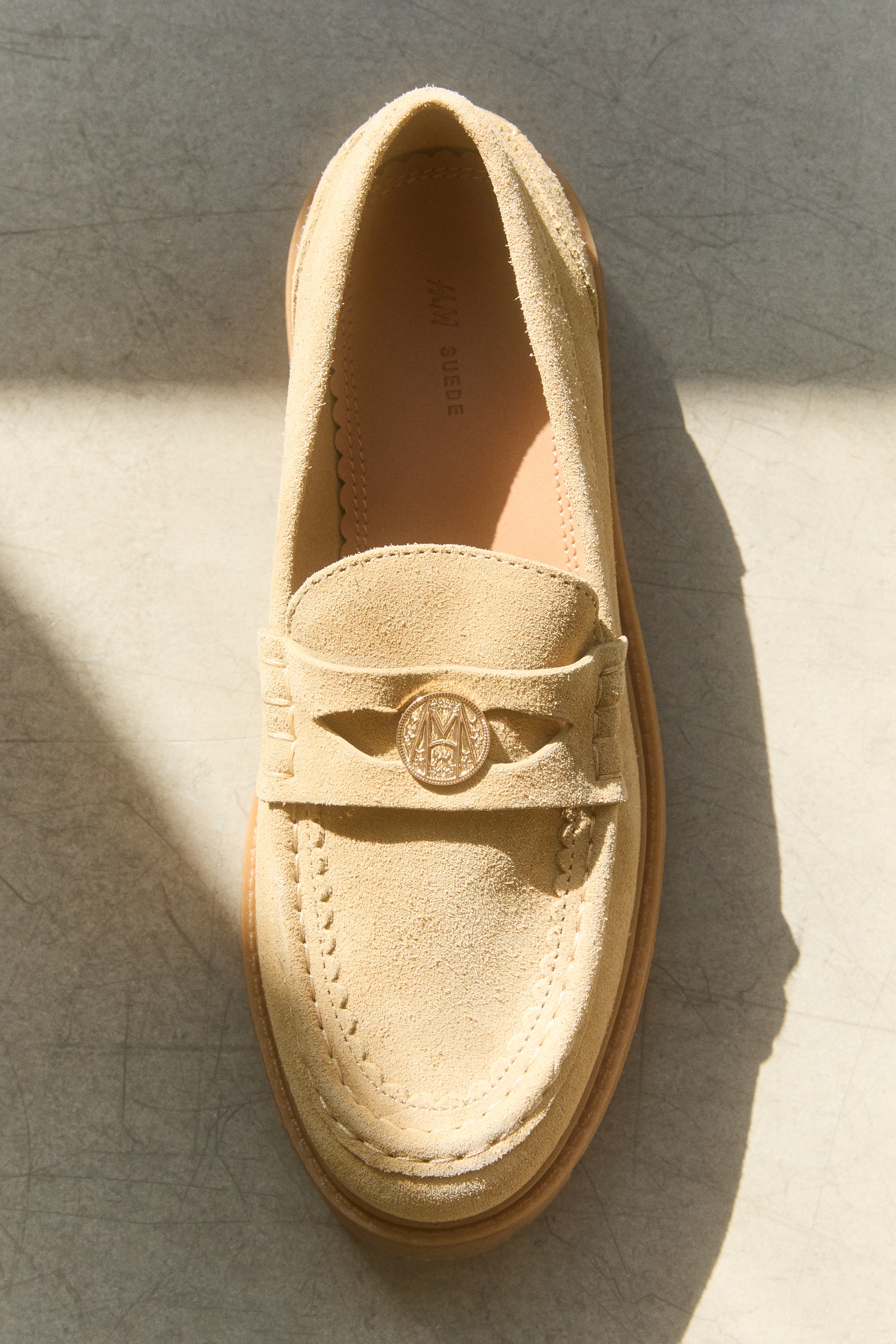 Loafers à semelle épaisse en cuir velours fenduModèle