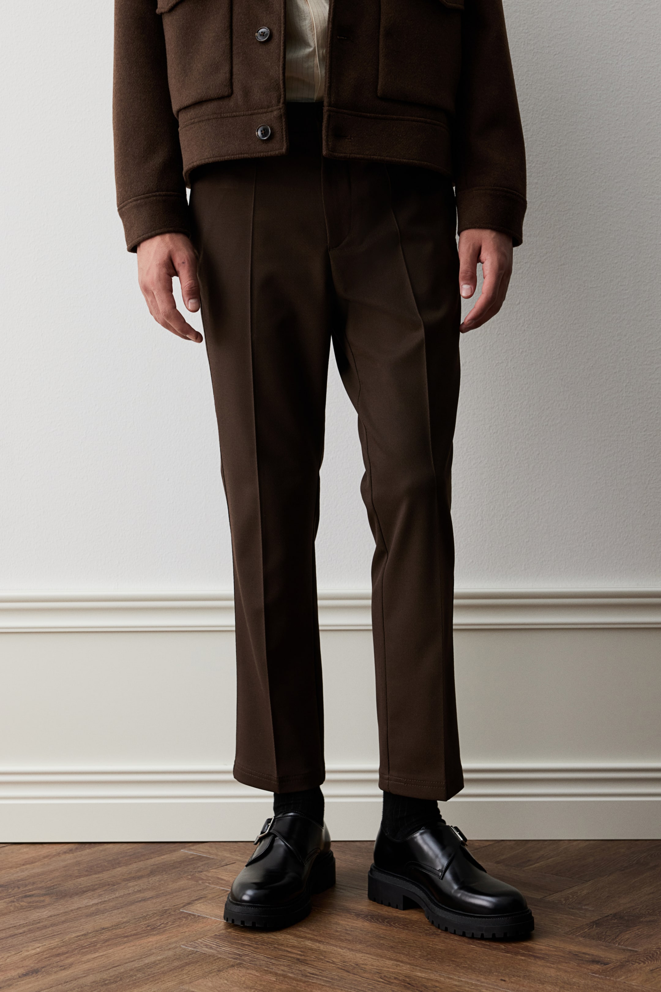 Regular Fit Cropped trousers - Brown - Men | H&M GB 3