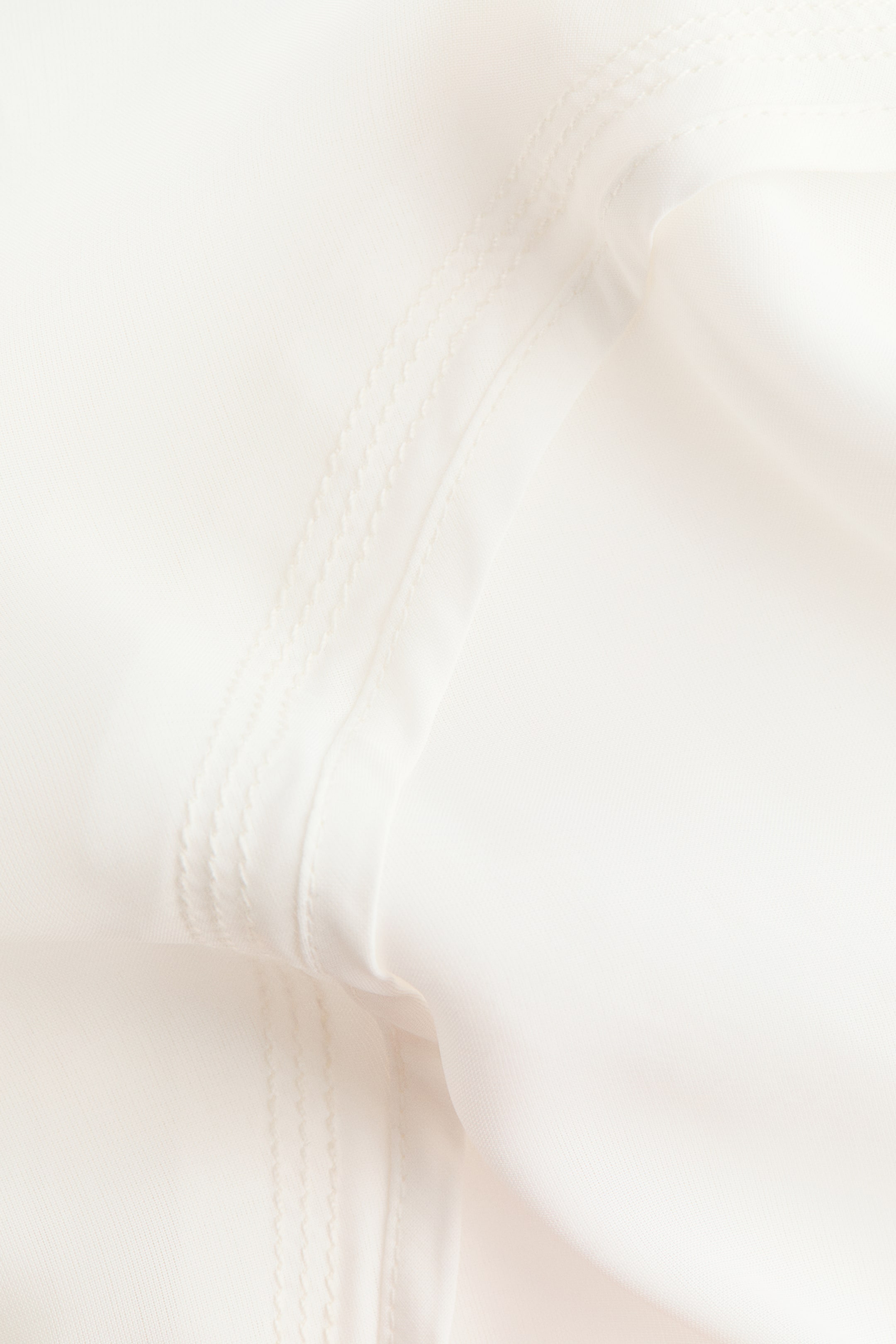 Batwing-Sleeved Viscose Top
