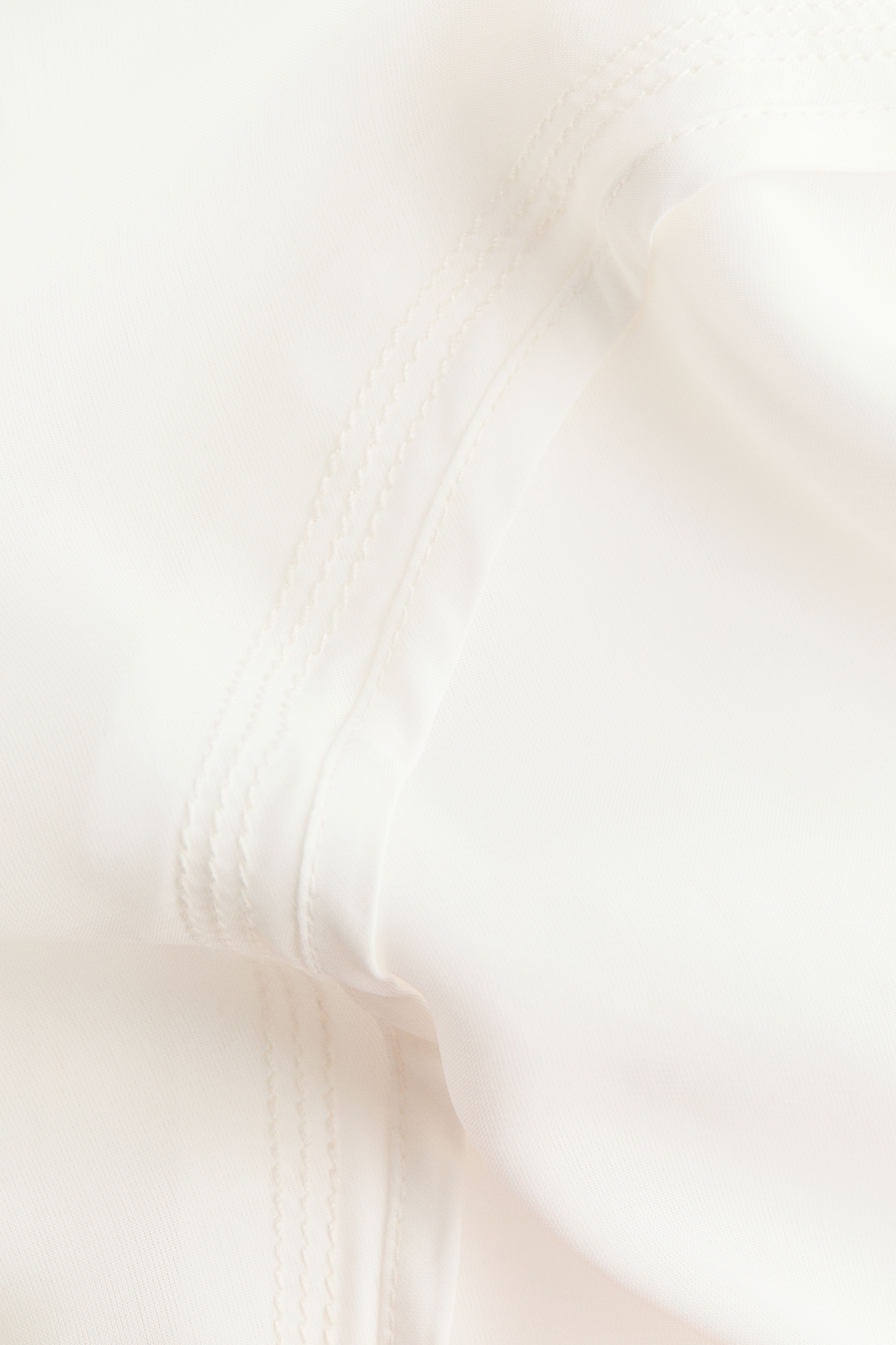 Batwing-Sleeved Viscose Top