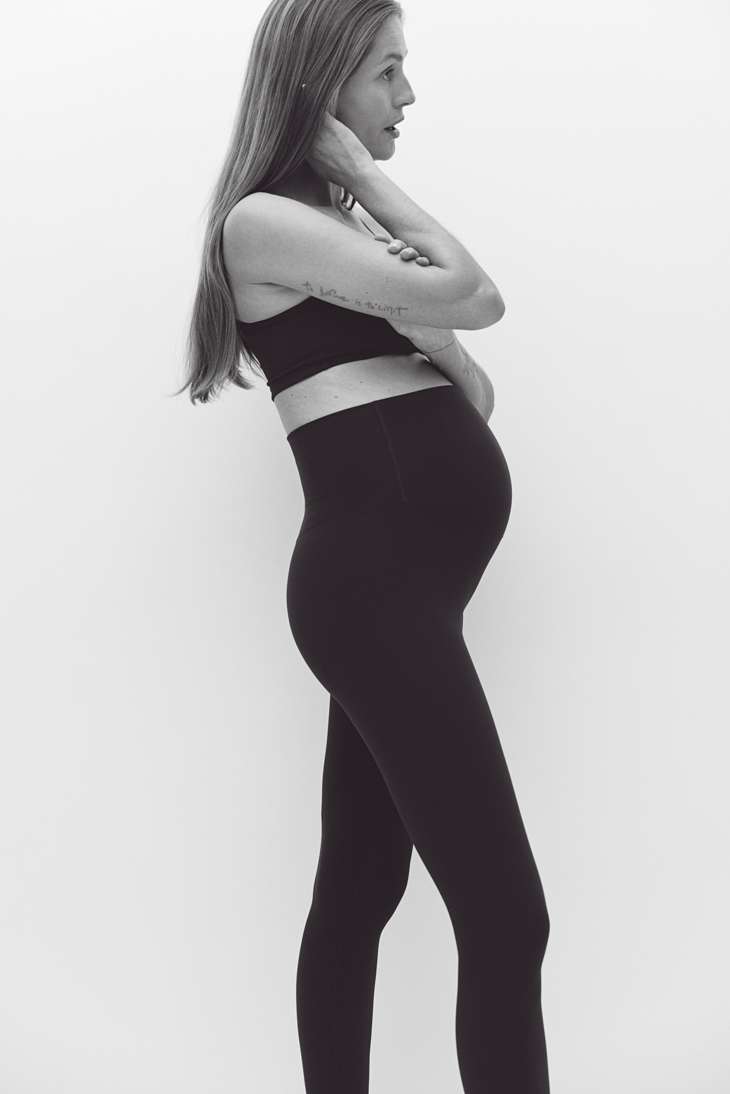 MAMA Sportske helanke SoftMove™ - Crna