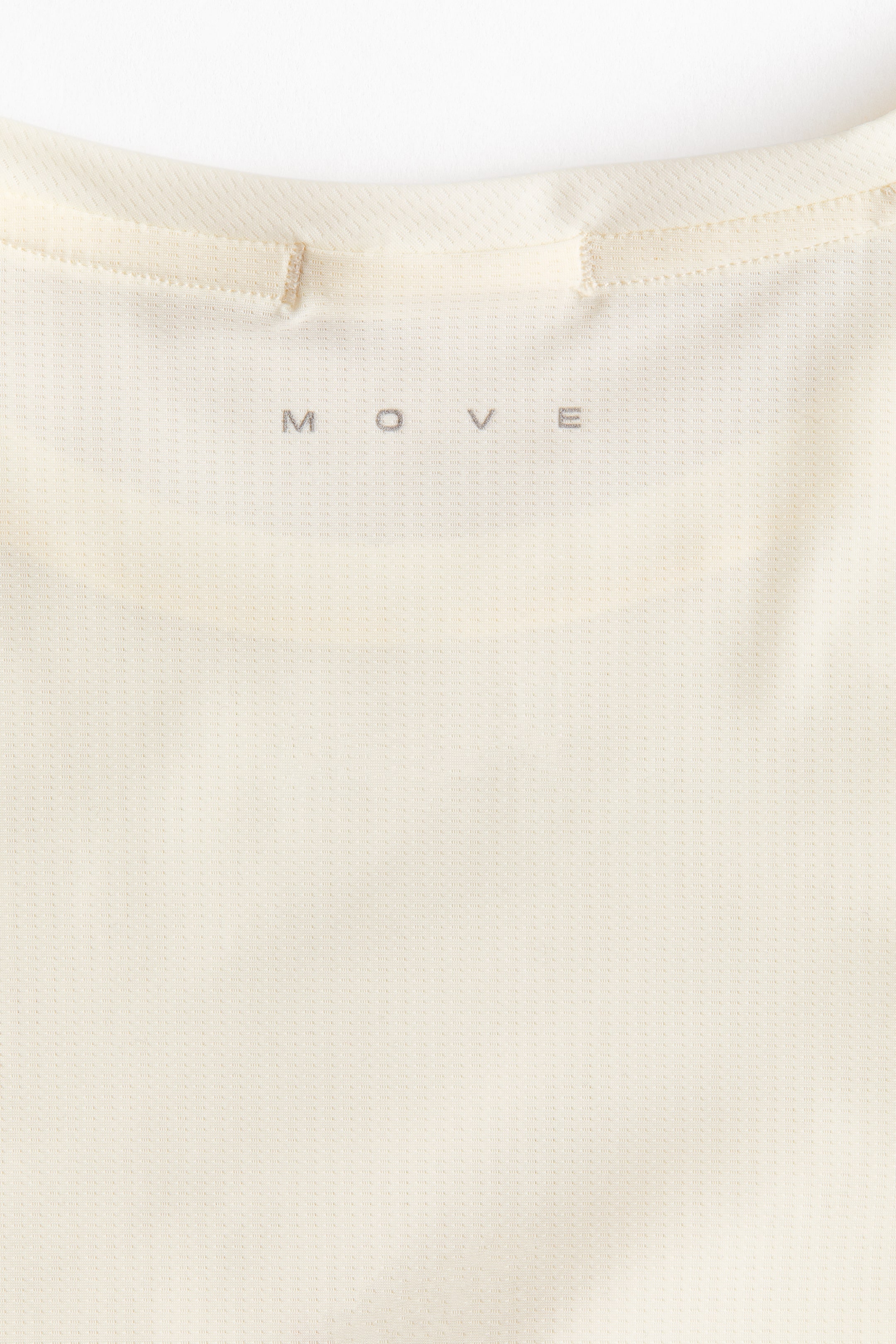 Sports Top with CoolMove™