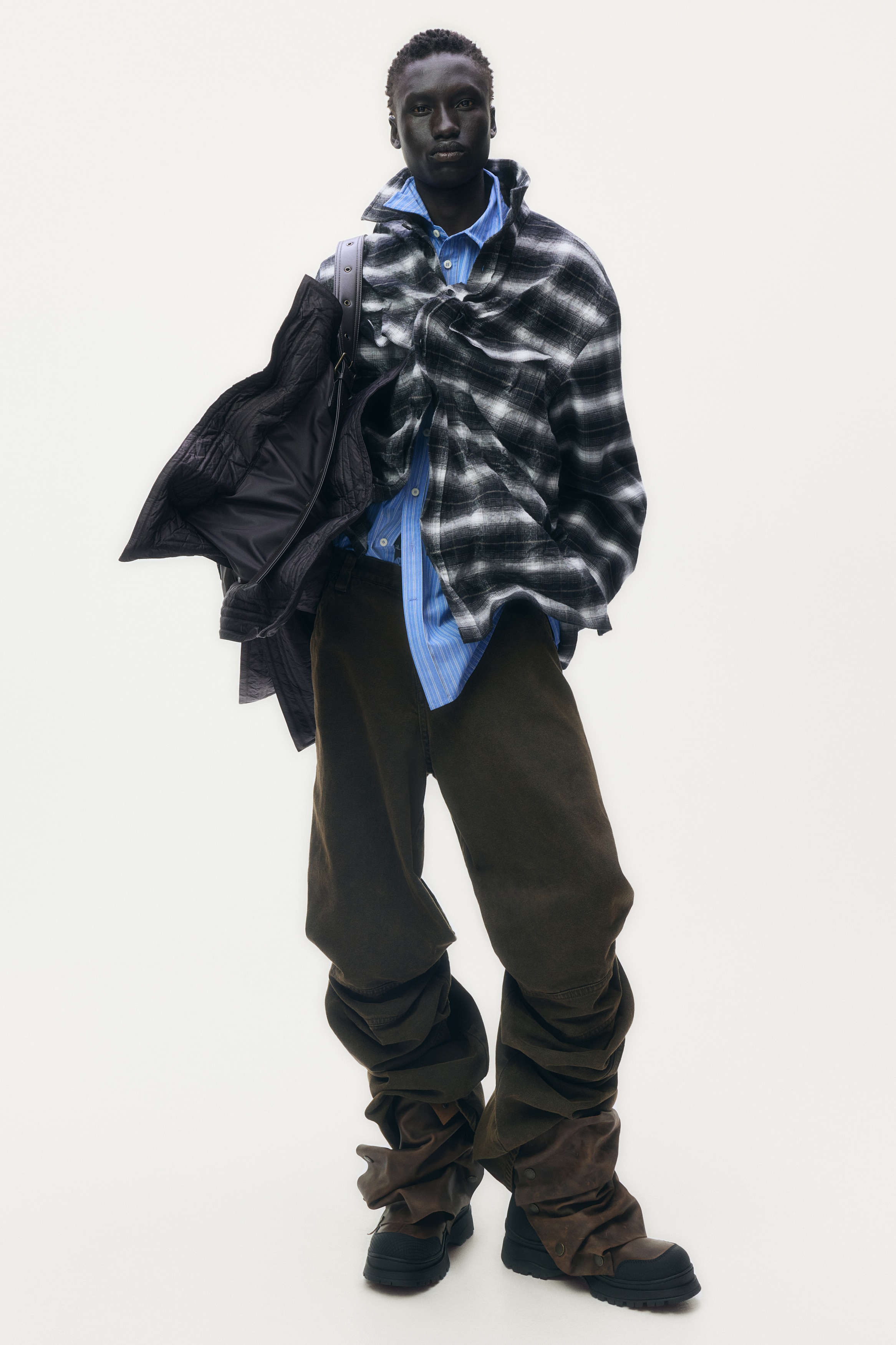 H & M - フォイルフランネルオーバーシャツ - ブラック