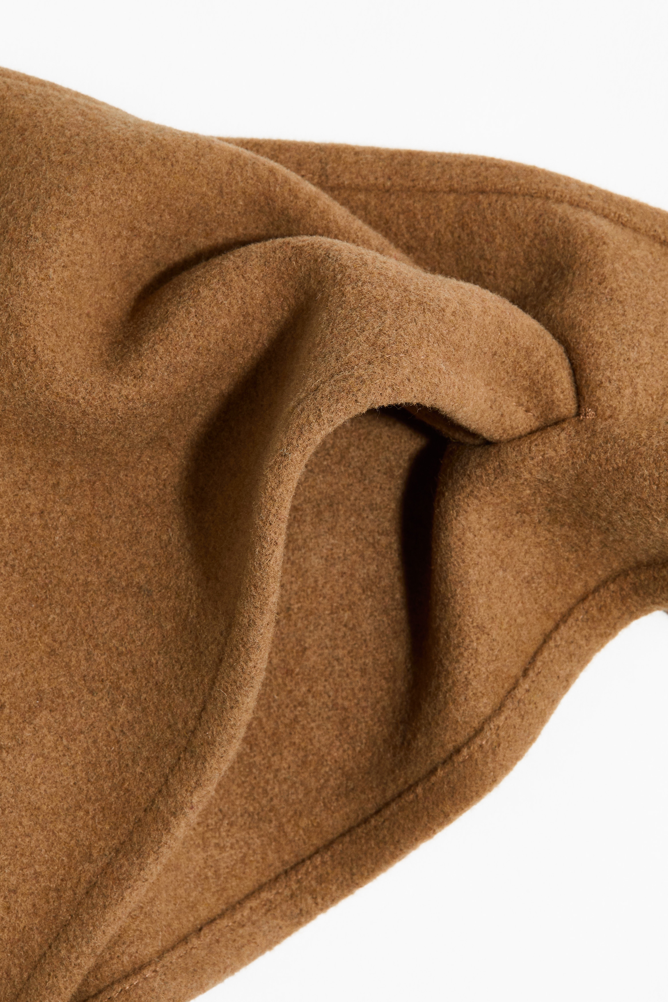 Keyhole scarf