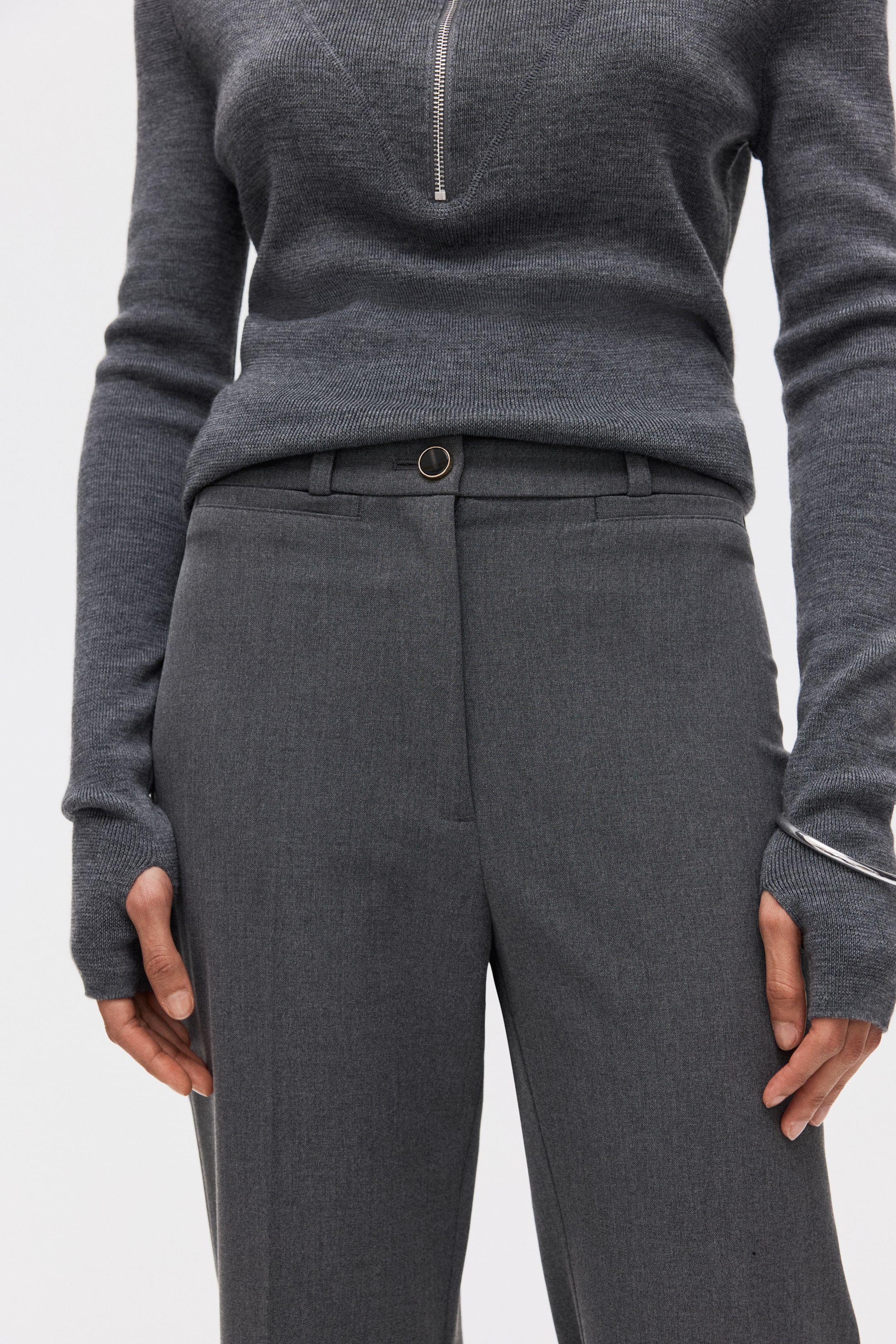 拡大画像を表示: テーラードパンツ - グレーメランジ - レディース | H&M JP 2