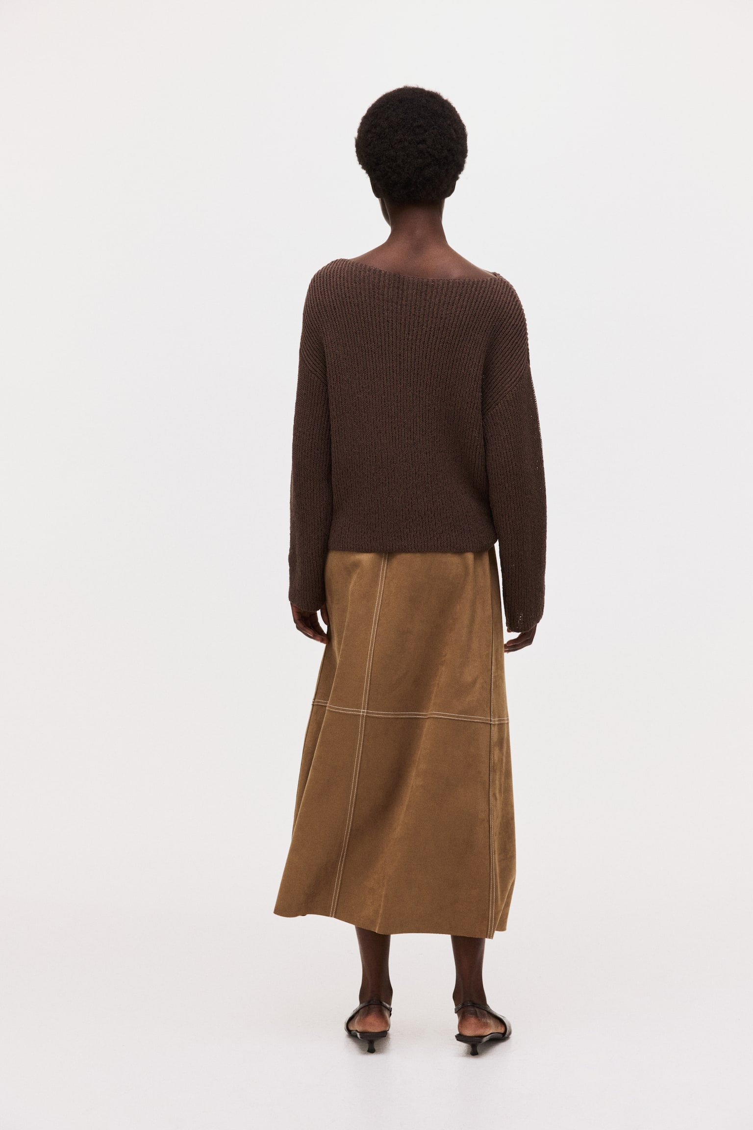 חצאית מידי - בז' כהה - 3