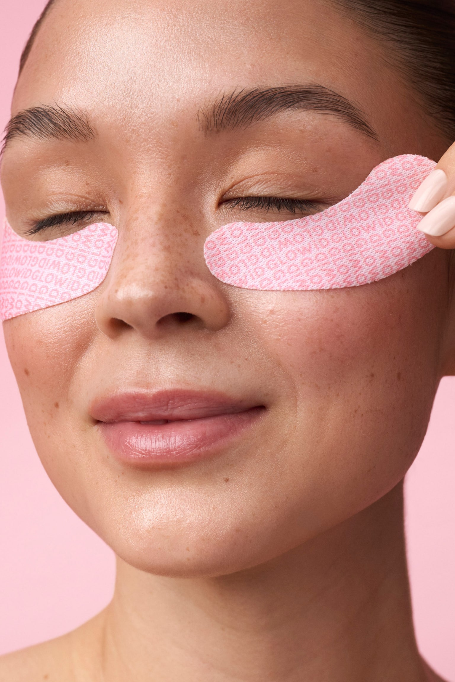 Glow And Plump Everything Eye Patches-Lyserøde Patches - 4