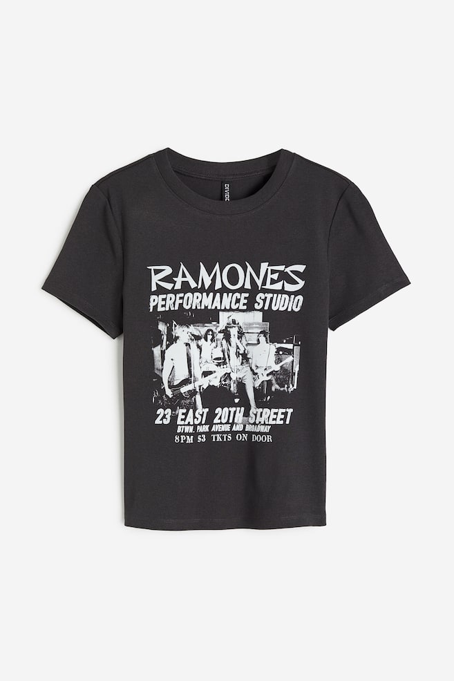 T-Shirt mit Print - Schwarz/Ramones/Grau/Fender-Gitarren/Hellgrau/Snoopy/Weiß/University of Cambridge - 2