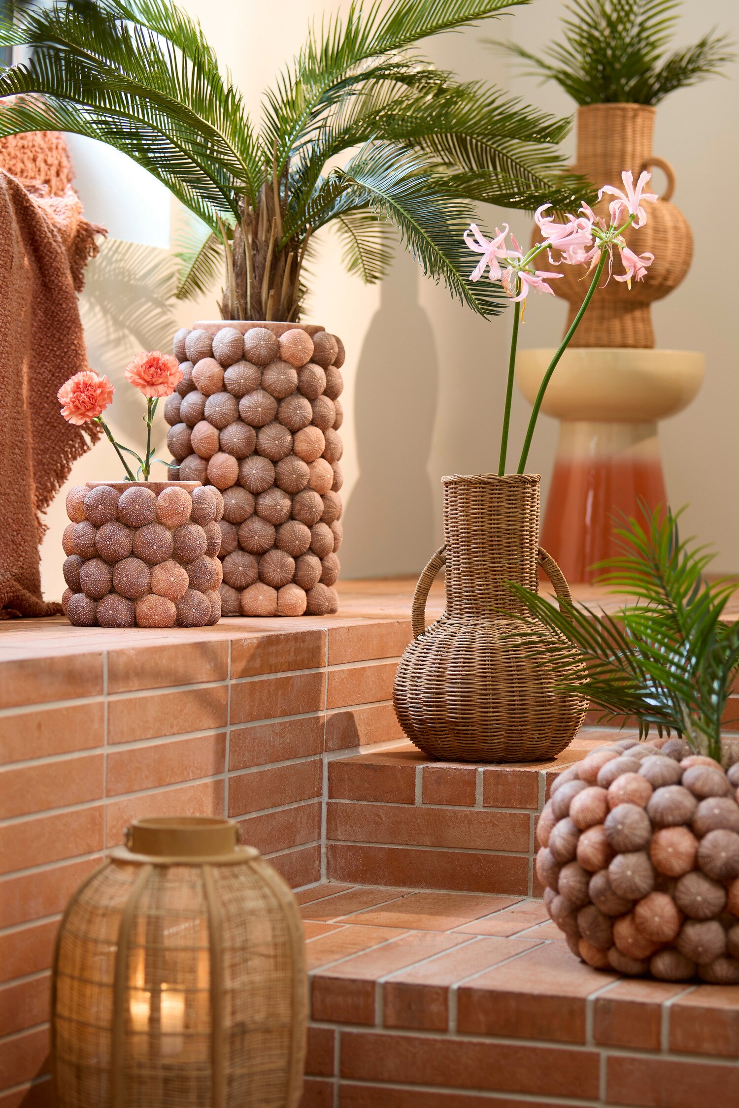 Rovini Side Table - White