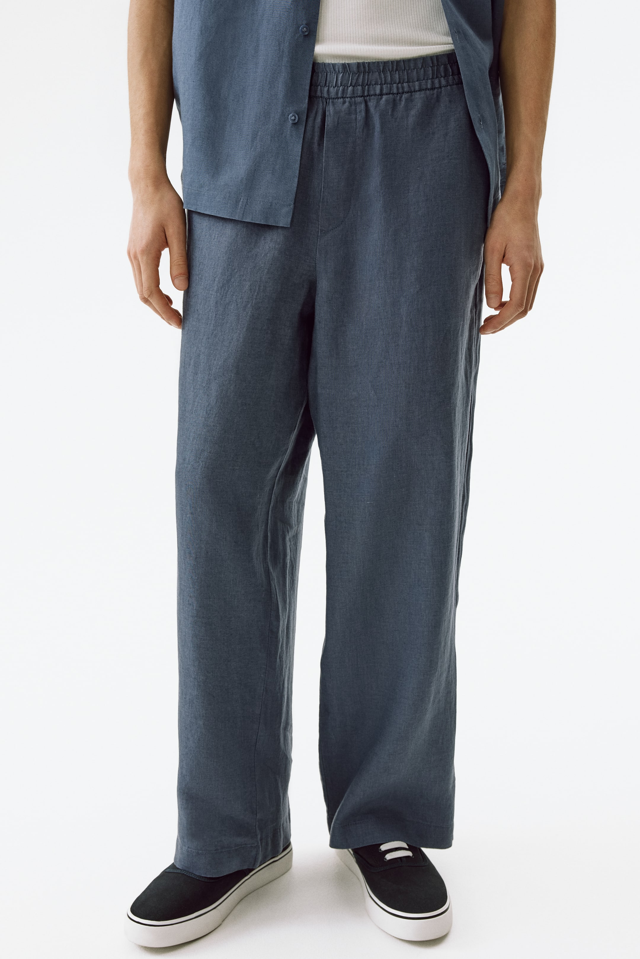 Loose-Fit Linen Pants