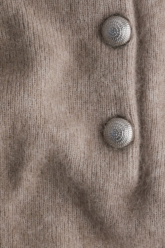 Mohair Blend Top с деталями кнопки