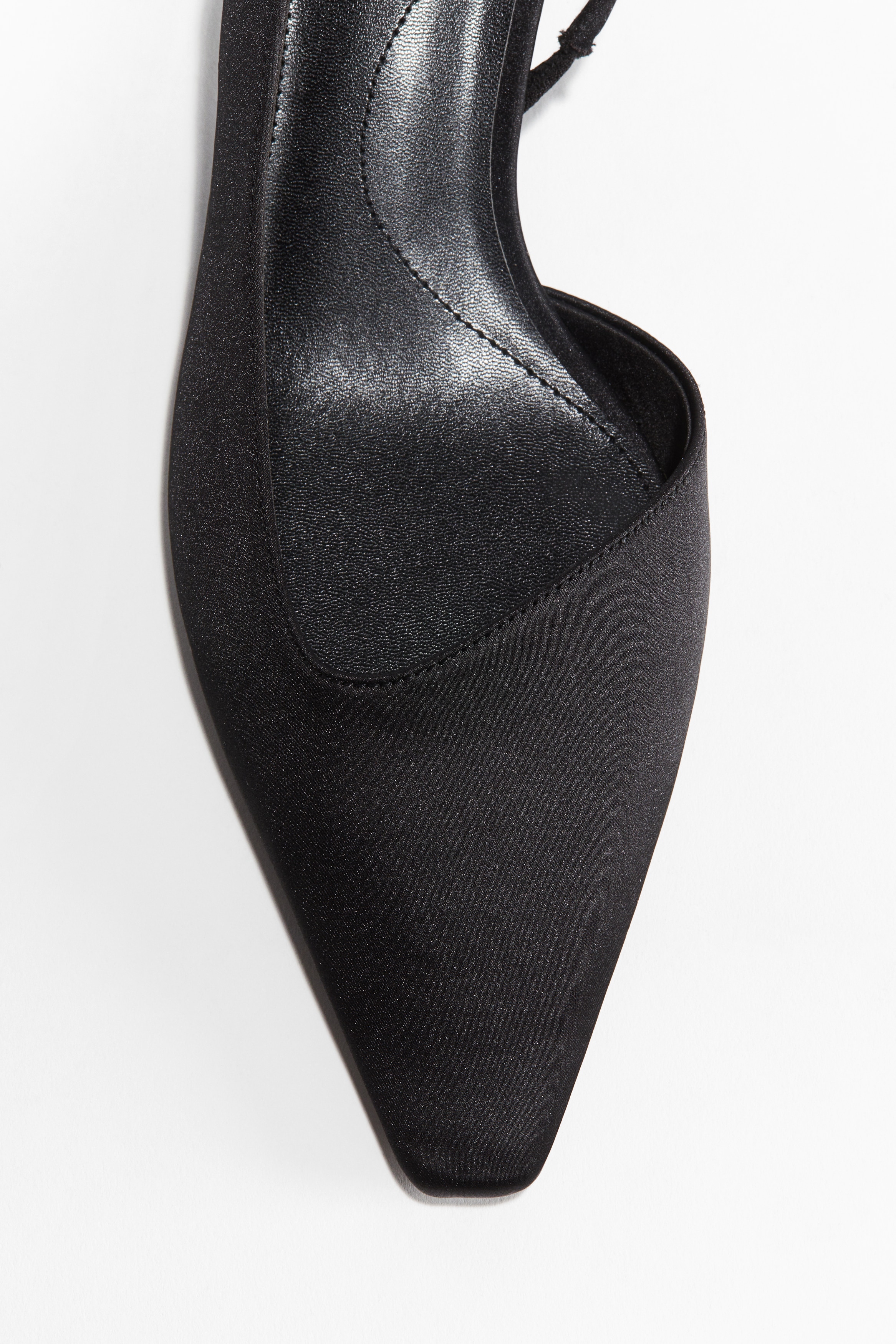 【SALE】サテン スリングバックパンプス サテンスリングバックパンプス - ブラック - レディース | H&M JP