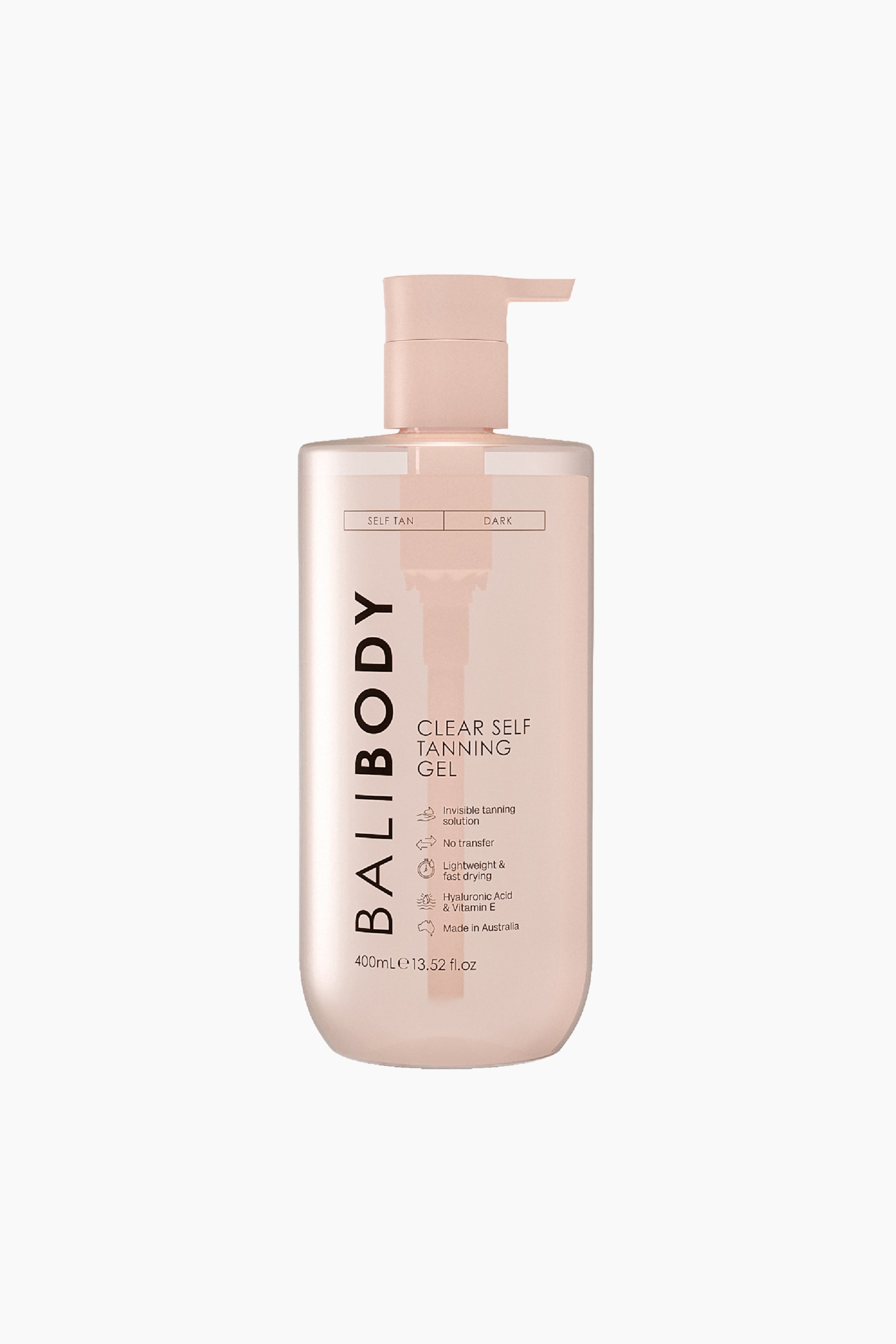 Visa större bild: En genomskinlig flaska med självbrunande gel med en ljusrosa gel som har en matchande rosa pumpdispenser. Flaskan visar "BALIBODY CLEAR SELF TANNING GEL" tillsammans med "SELF TAN" och "DARK" text, samt olika produktfunktioner på framsidan.